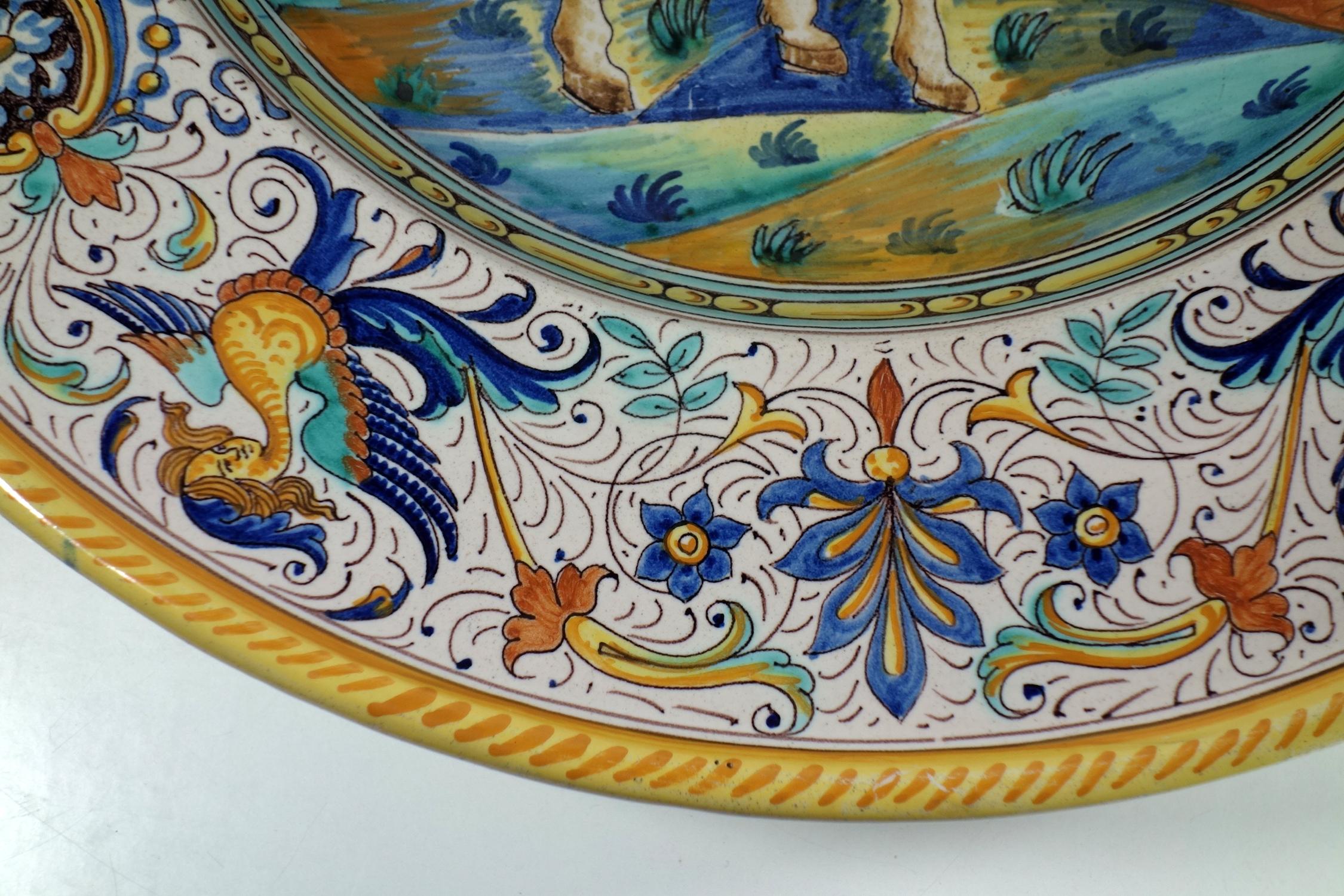 1900s David Zipirovic Deruta Renacimiento Renacimiento Mayólica Desfile Placa Pintado en venta