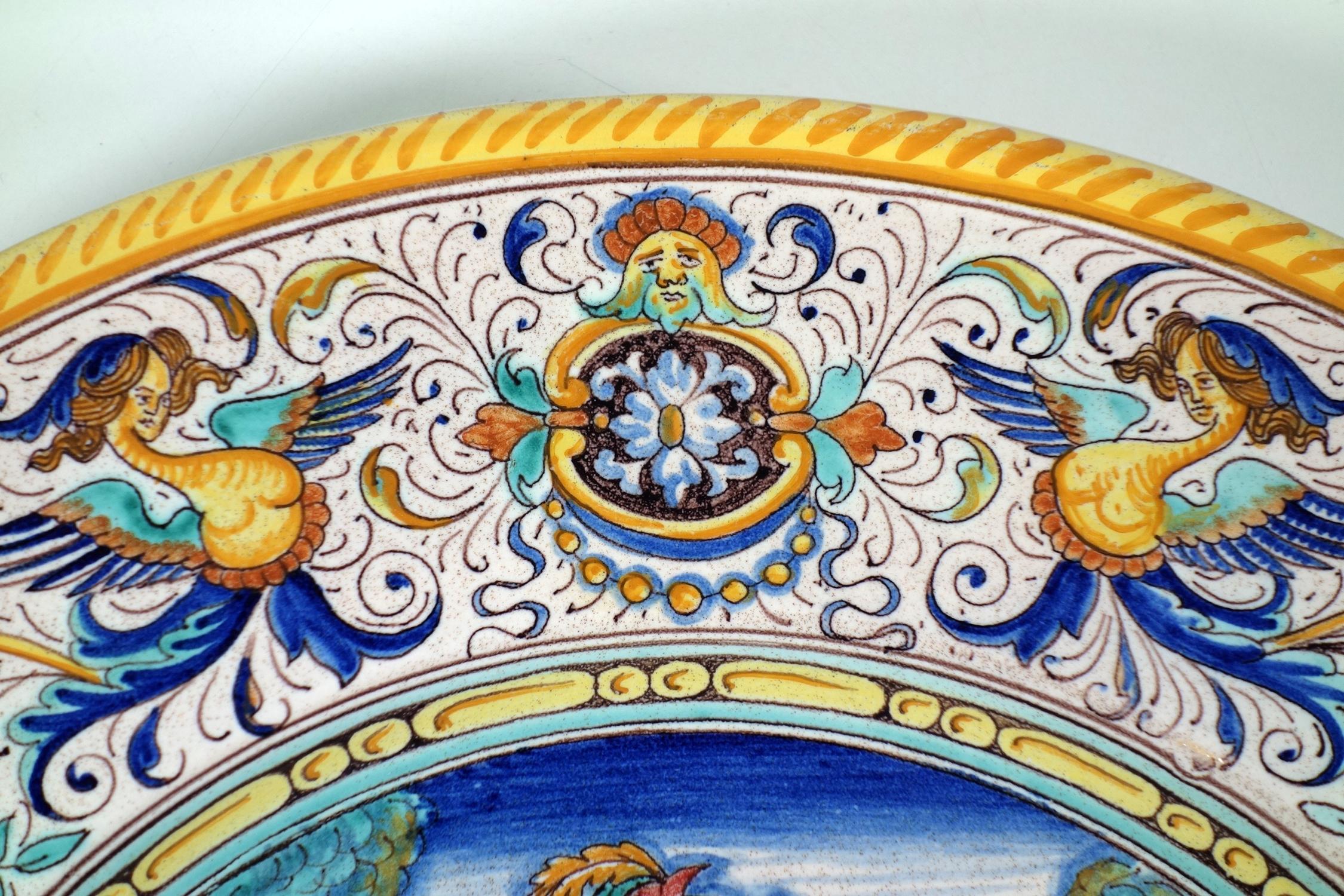 1900s David Zipirovic Deruta Renacimiento Renacimiento Mayólica Desfile Placa en Excelente estado para la venta en Brescia, IT