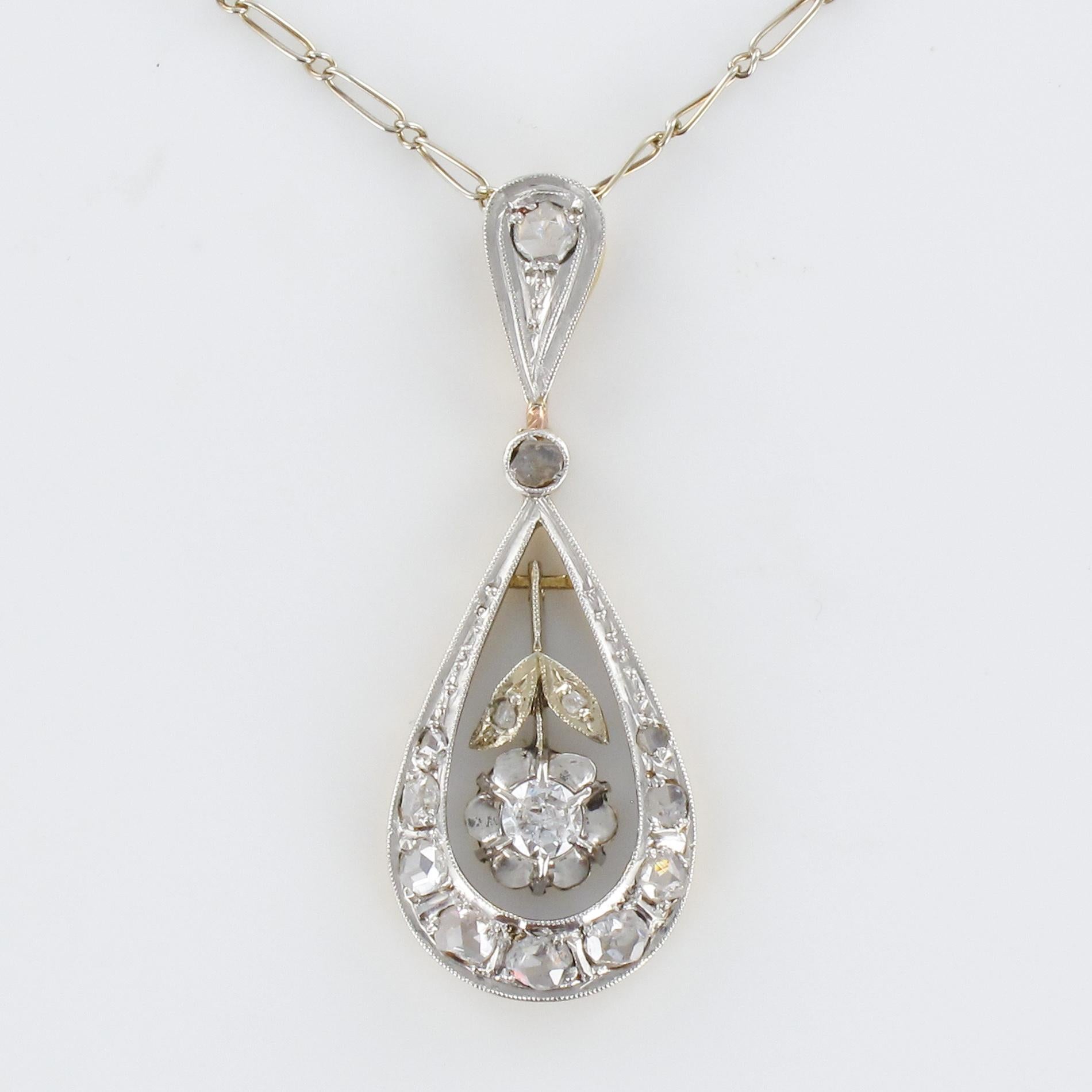 1900s Diamonds 18 Karat Gold Drop Pendant and Chain For Sale 2