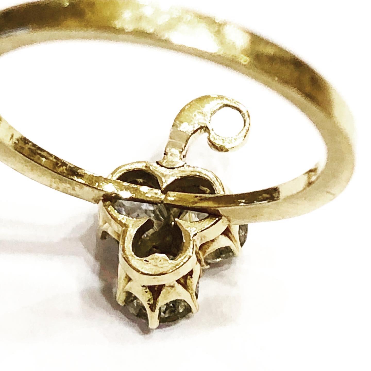 Old European Cut 1930s Diamond 18k Yellow Gold Clover Cocktail Ring For Sale