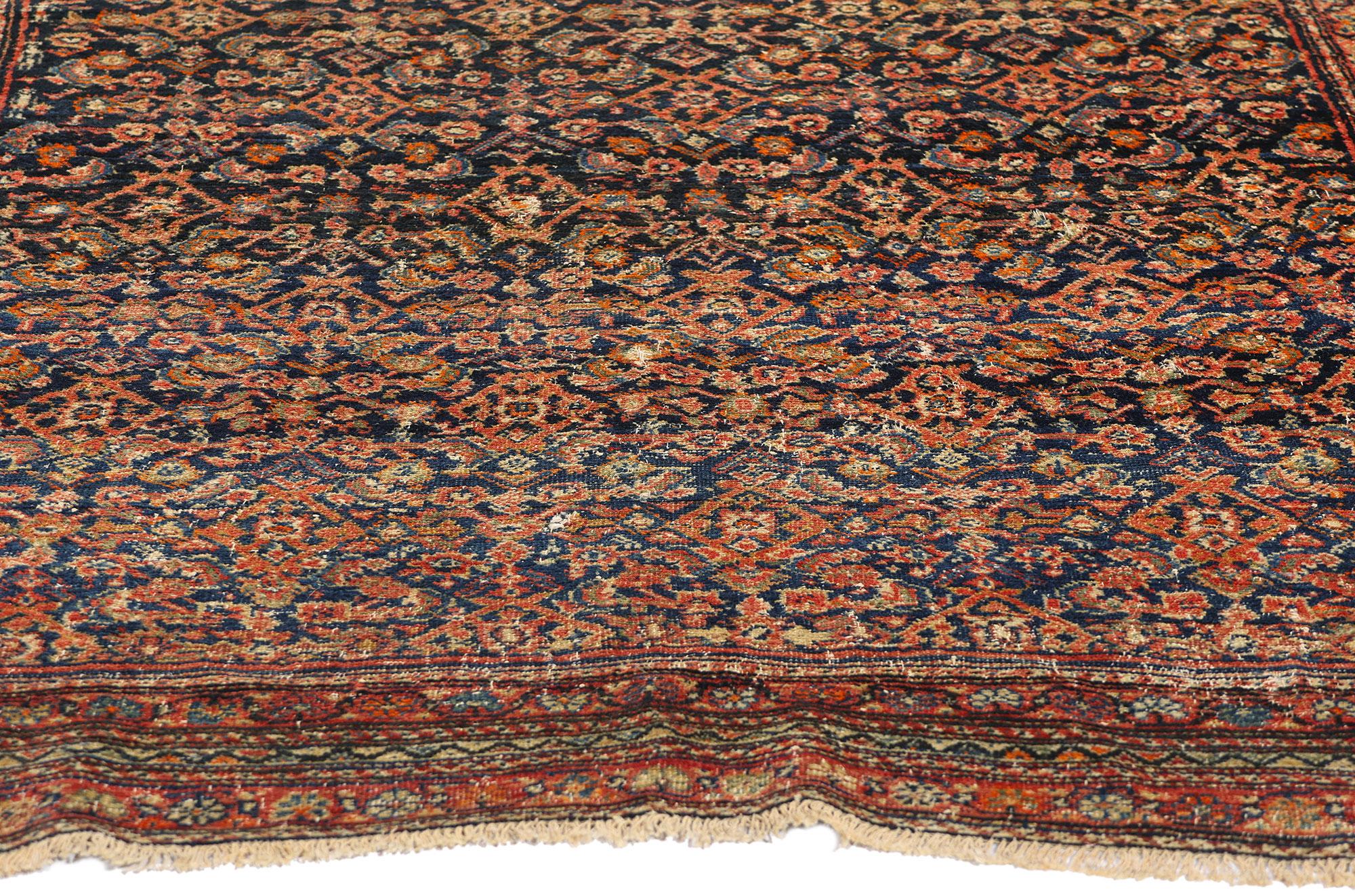 1900's Distressed Antike Persische Mahal Teppich (Handgeknüpft) im Angebot