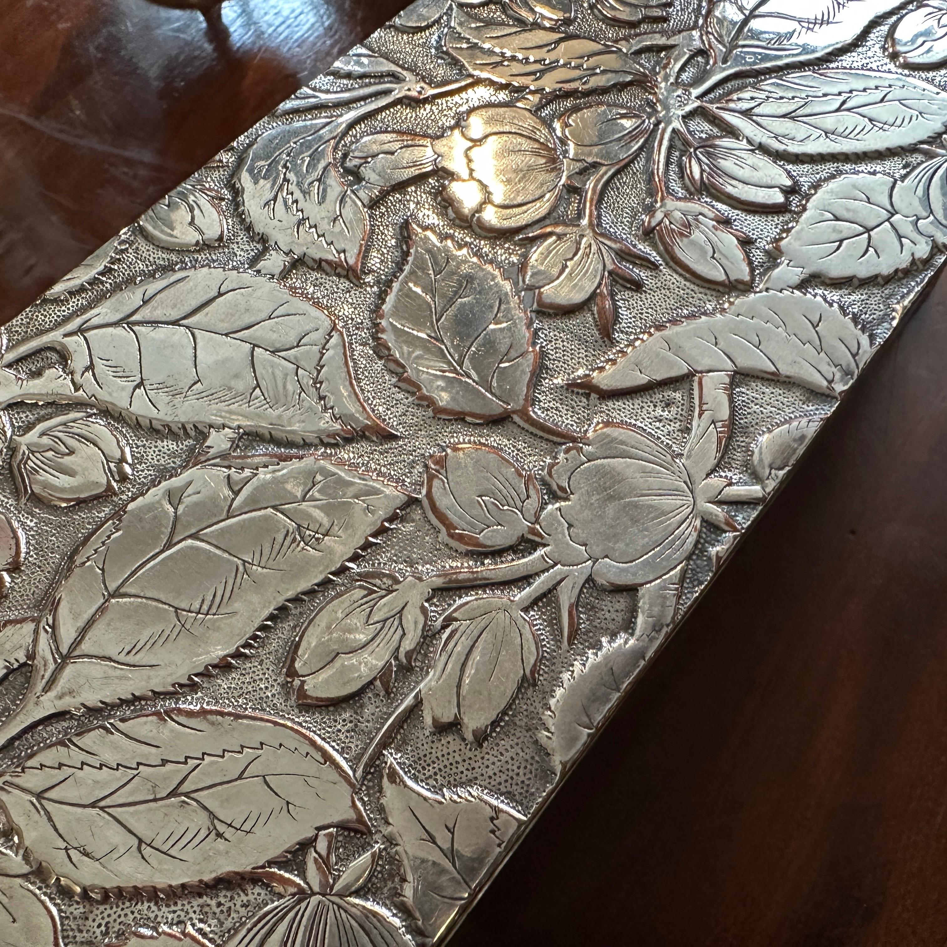 Hand-Crafted 1900s Dutch Colonial Style Copper Silver Plated American Box by Barbour & co.