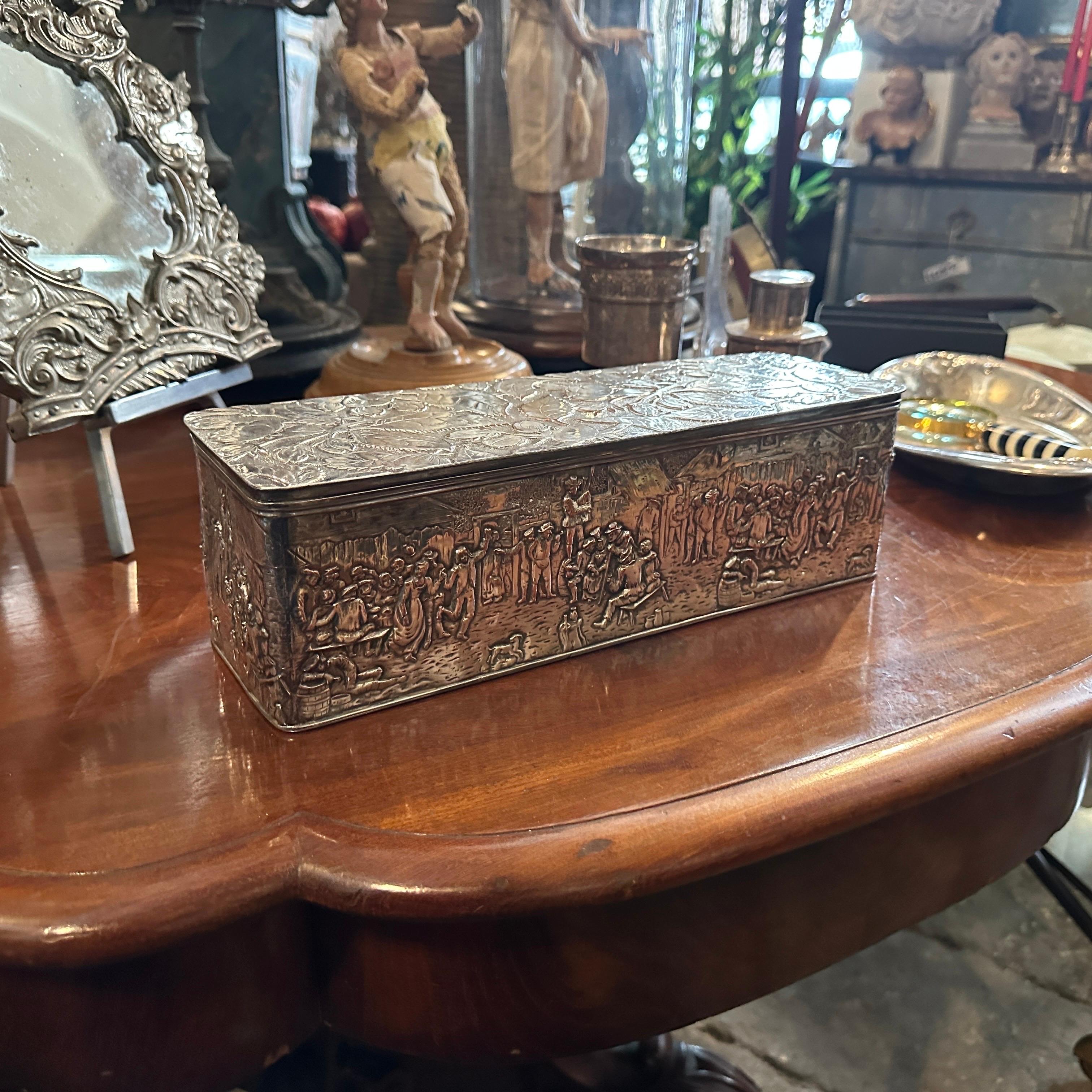 1900s Dutch Colonial Style Copper Silver Plated American Box by Barbour & co. 3