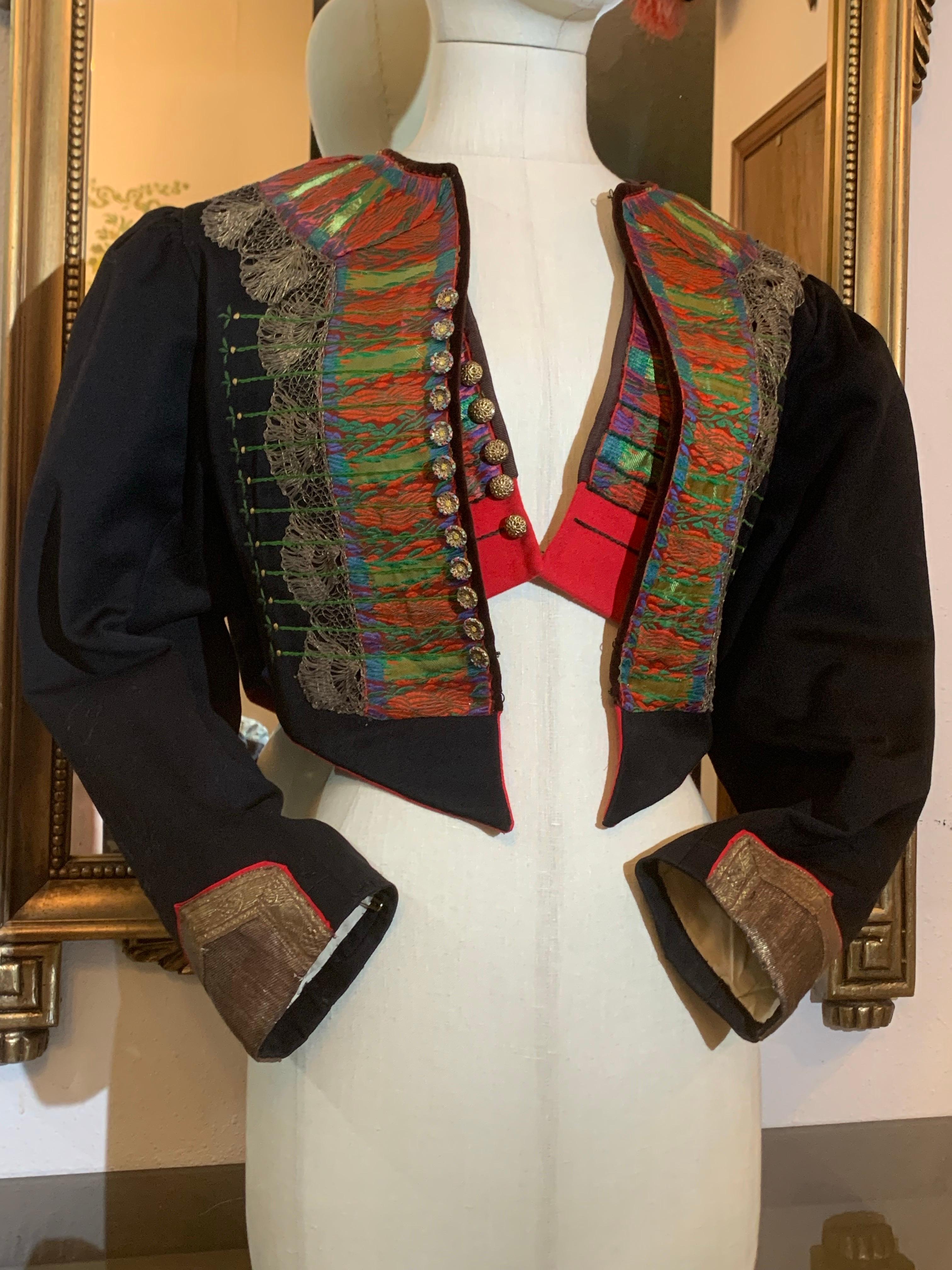 1900s Eastern European Folk Wear Ensemble Delicately Embroidered Jacket & Vest For Sale 8