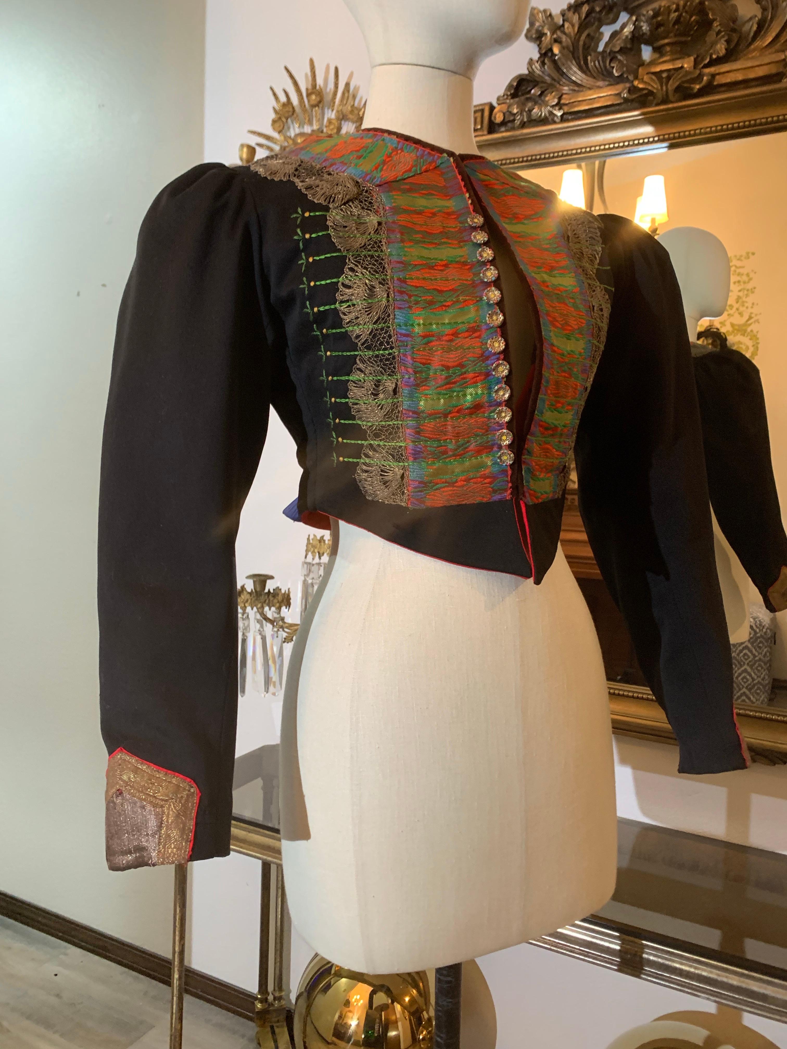 1900s Eastern European Folk Wear Ensemble Delicately Embroidered Jacket & Vest For Sale 14