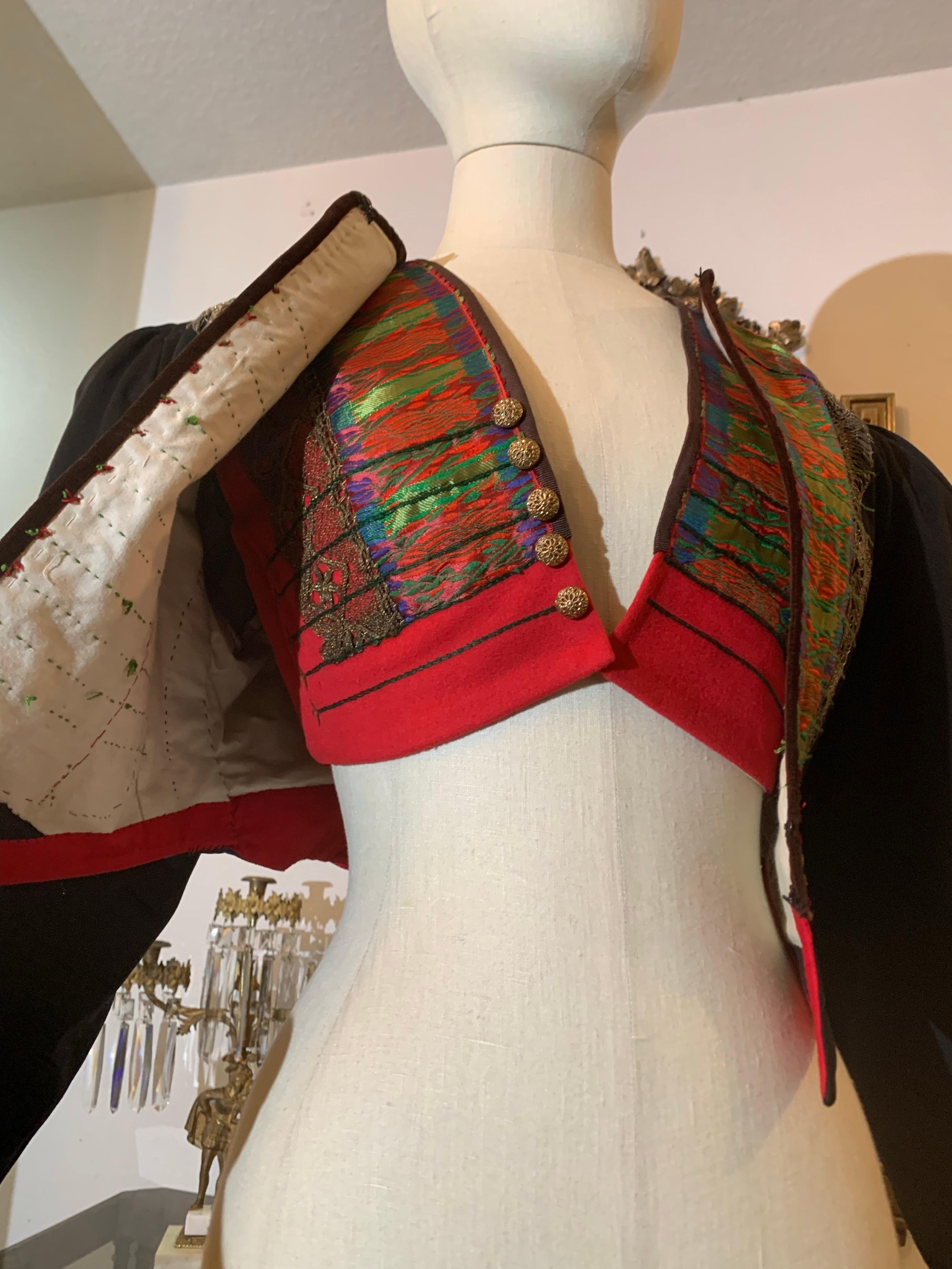 1900s Eastern European Folk Wear Ensemble Delicately Embroidered Jacket & Vest For Sale 2