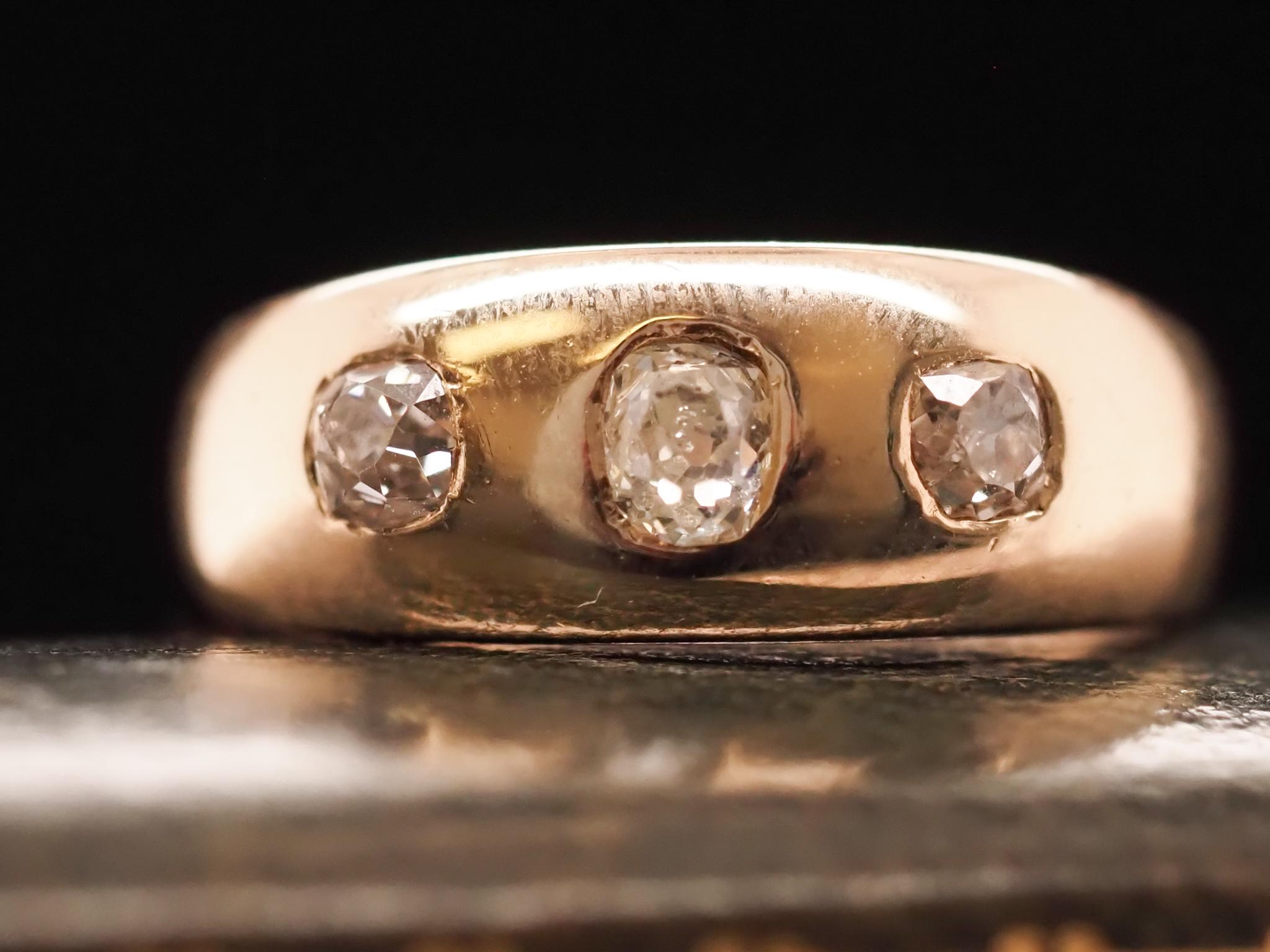 1900s Edwardian 14 Karat Yellow Gold .60ct Old Mine 3 Stone Ring For Sale 2