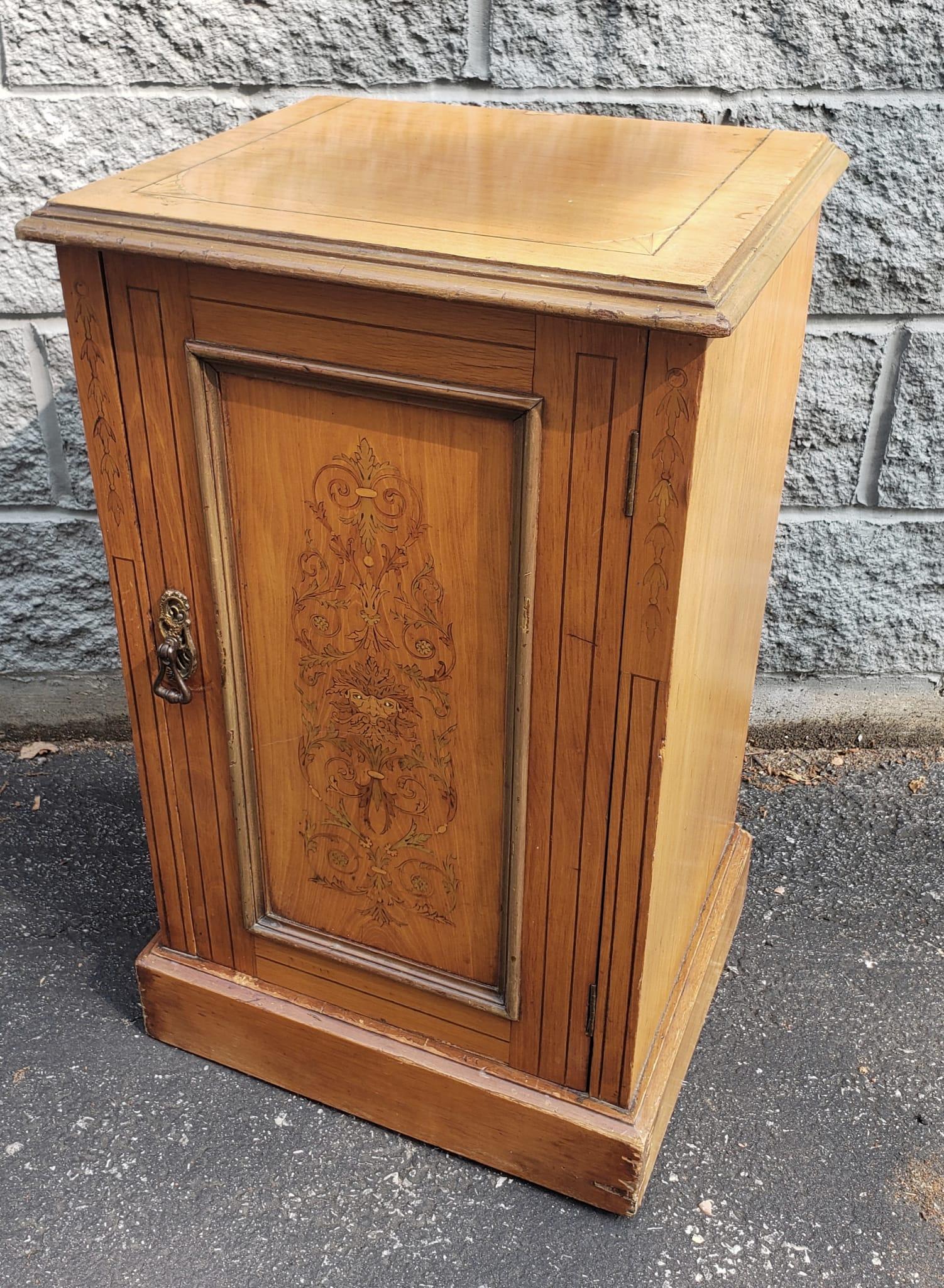 1900s Edwardian Inlaid Maple Side Cabinet For Sale 1