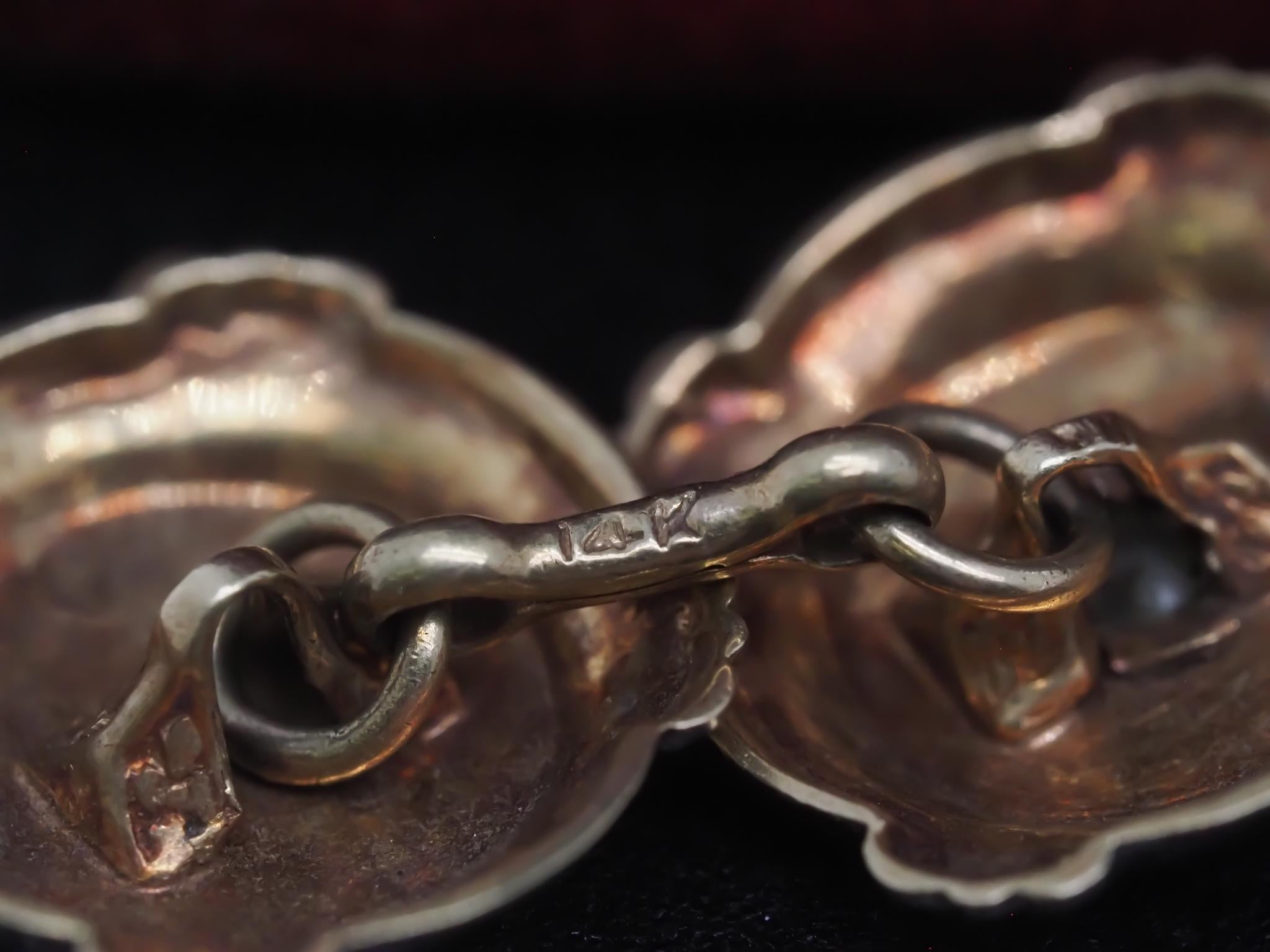 Gemelos eduardianos 1900 de platino y oro amarillo con diamantes de mina antigua en Bueno estado para la venta en Hicksville, NY
