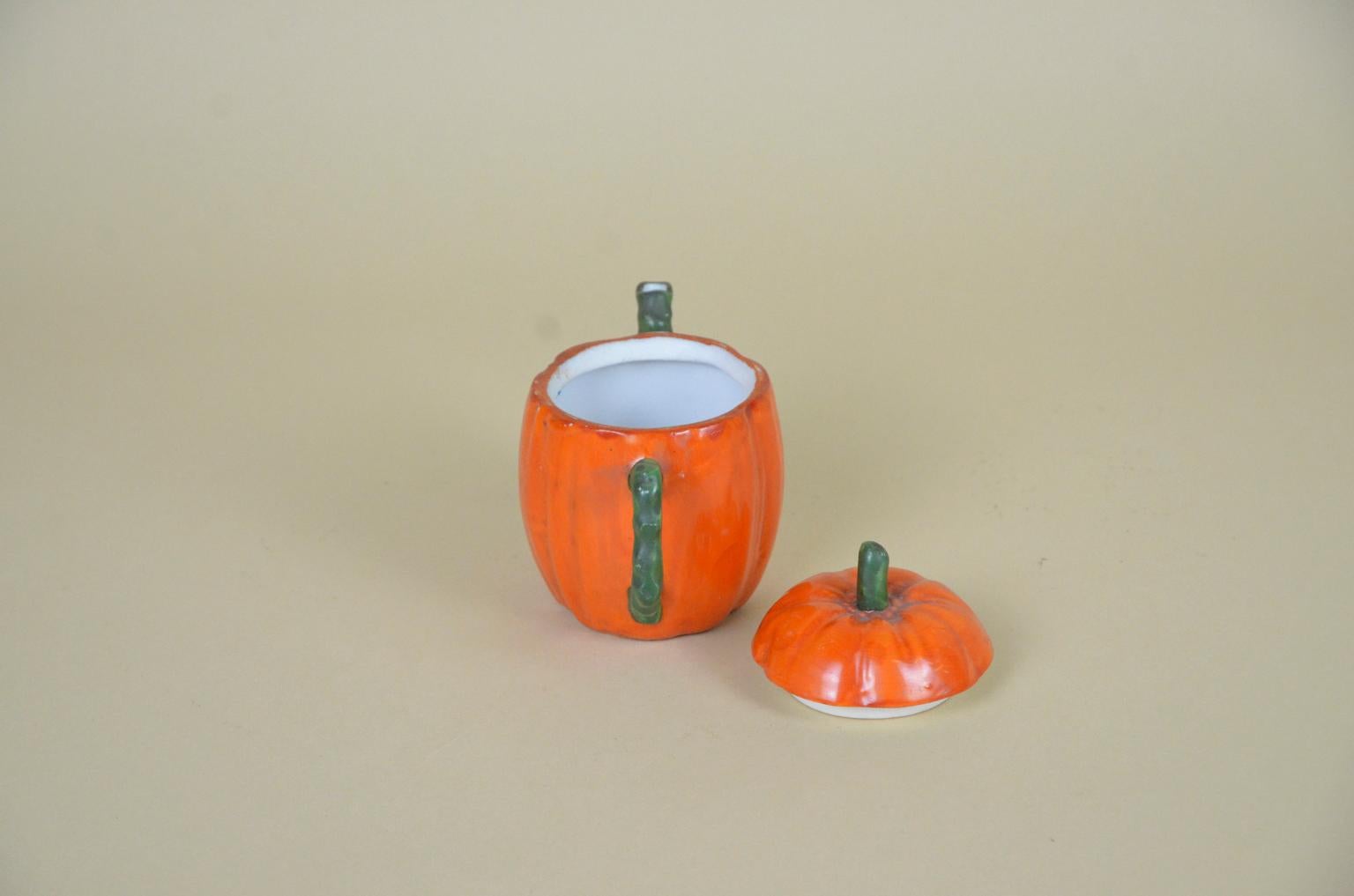 Early 20th Century 1900s Edwardian Porcelain Pumpkin Shaped Teapot Made in England For Sale