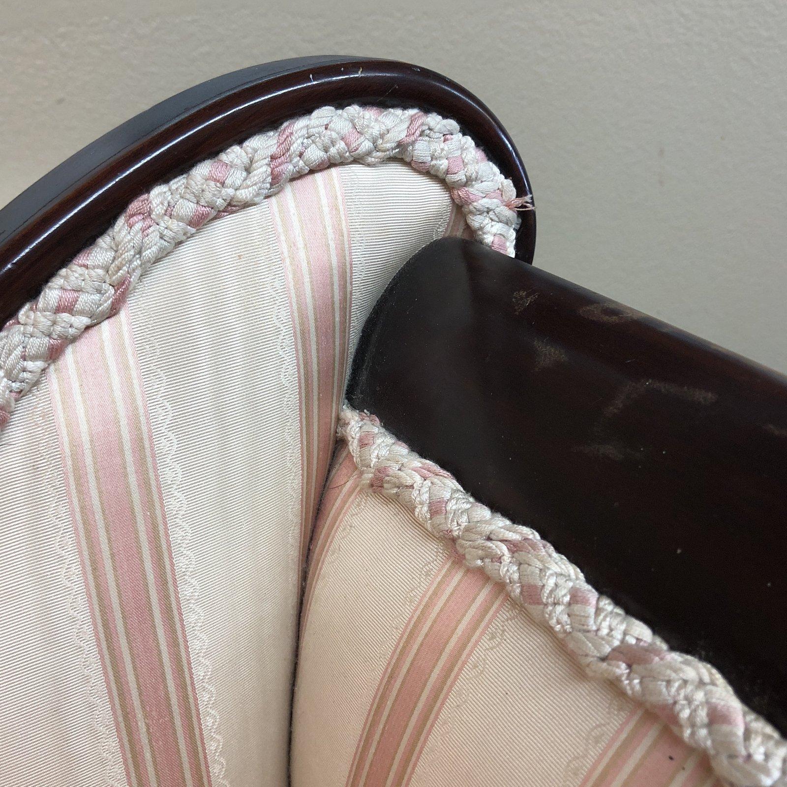 1900s Empire Ivory and Pink Silk Upholstered Settee In Good Condition In San Francisco, CA