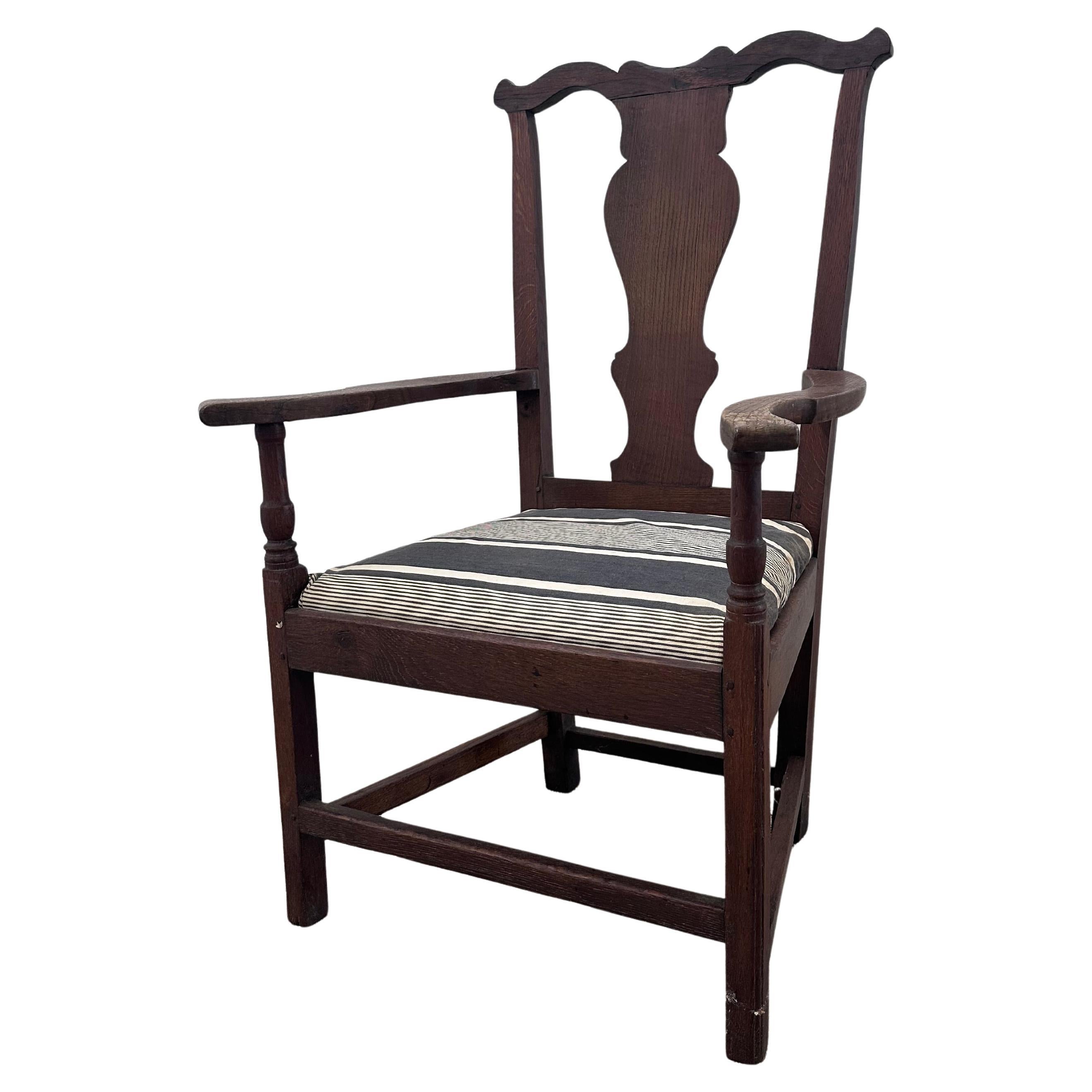 1900's English Antique Chippendale Style Chair en venta