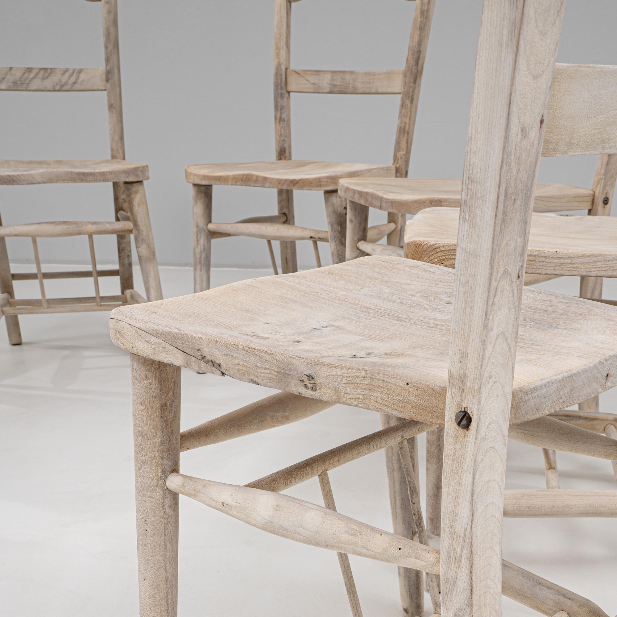 1900s English Set Of Eight Oak Dining Chairs in vendita 9