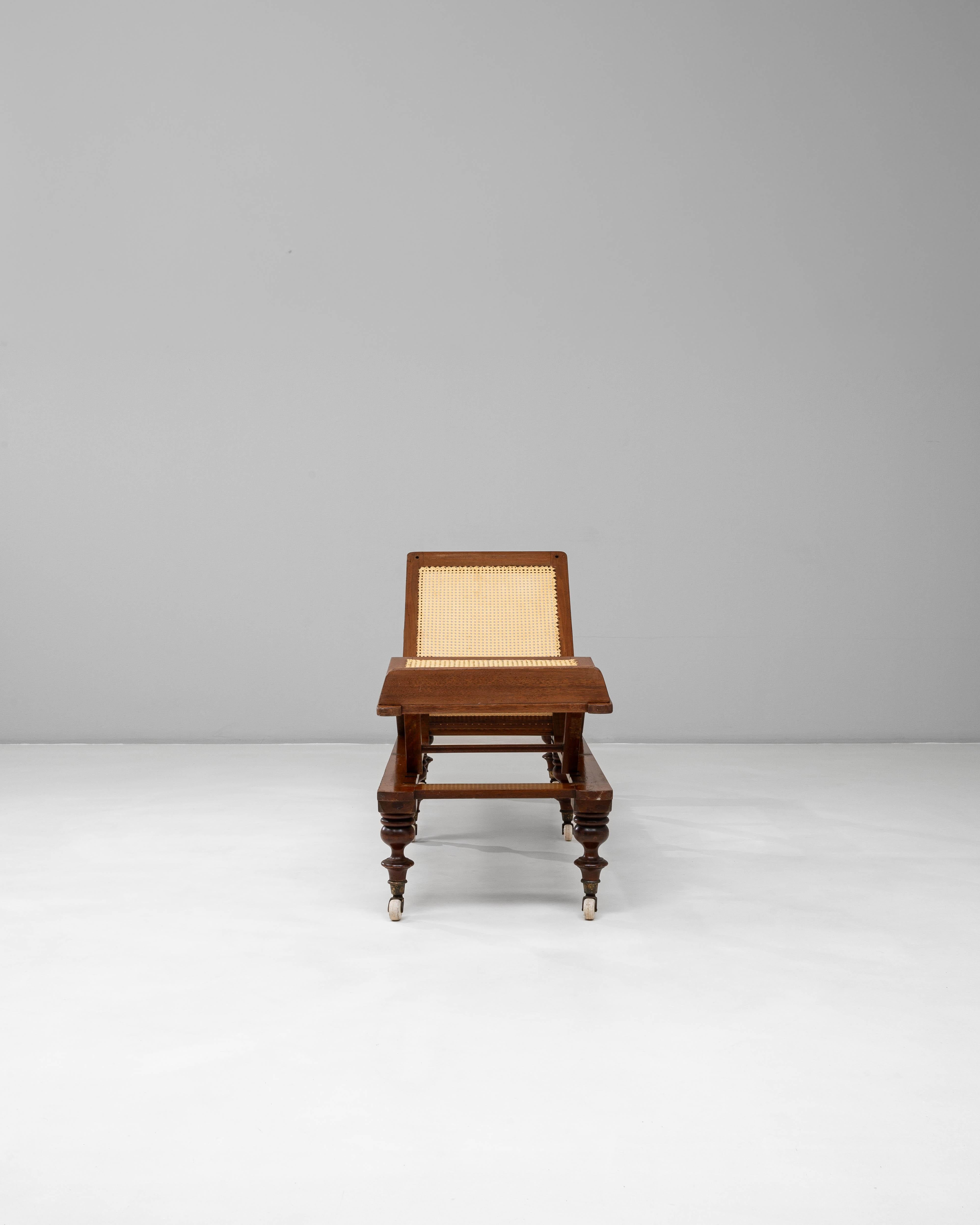 1900s Inglés Victoriano Caoba Plegable Daybed Por Robinson & Sons en Bueno estado para la venta en High Point, NC