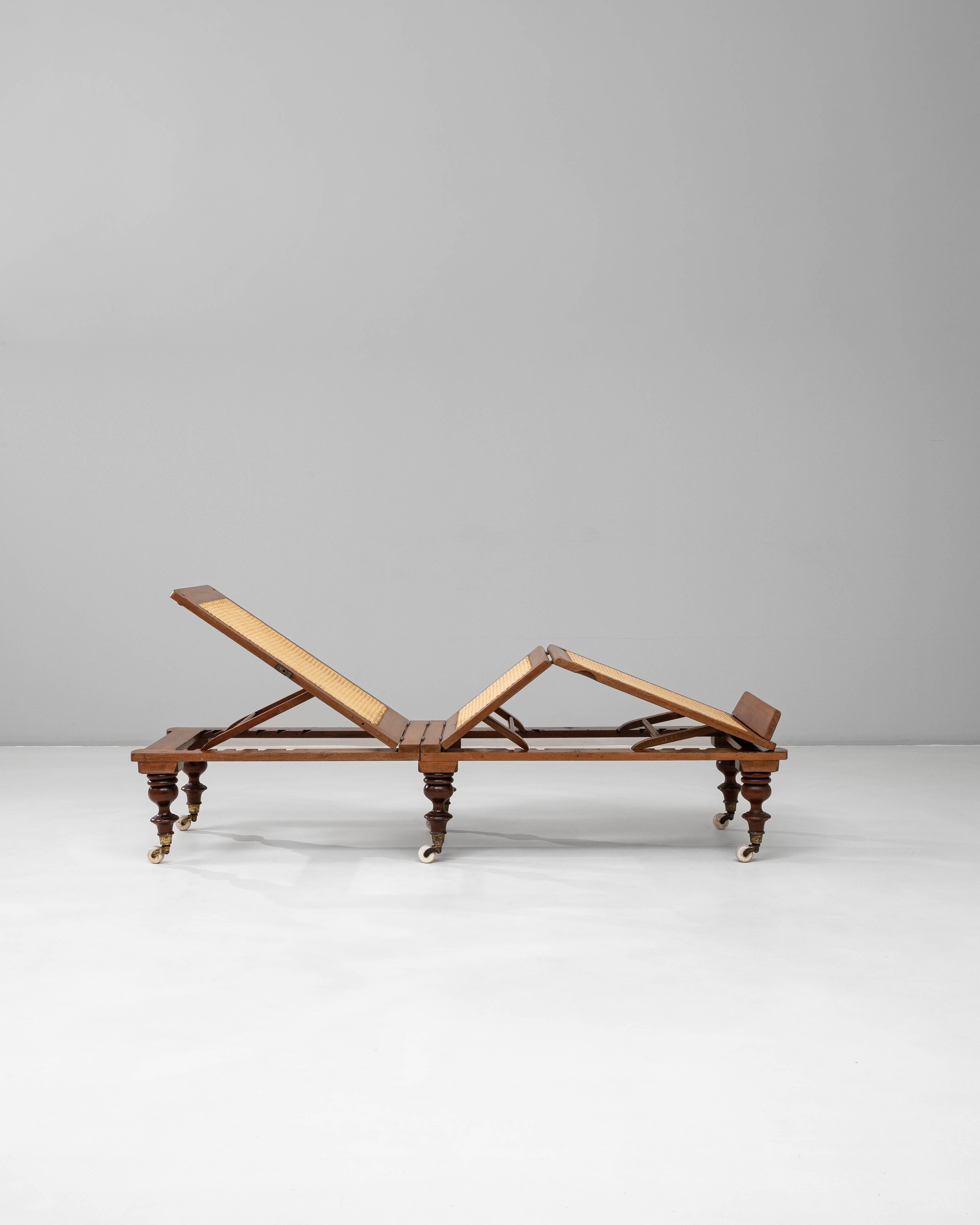 1900s Inglés Victoriano Caoba Plegable Daybed Por Robinson & Sons Ratán en venta