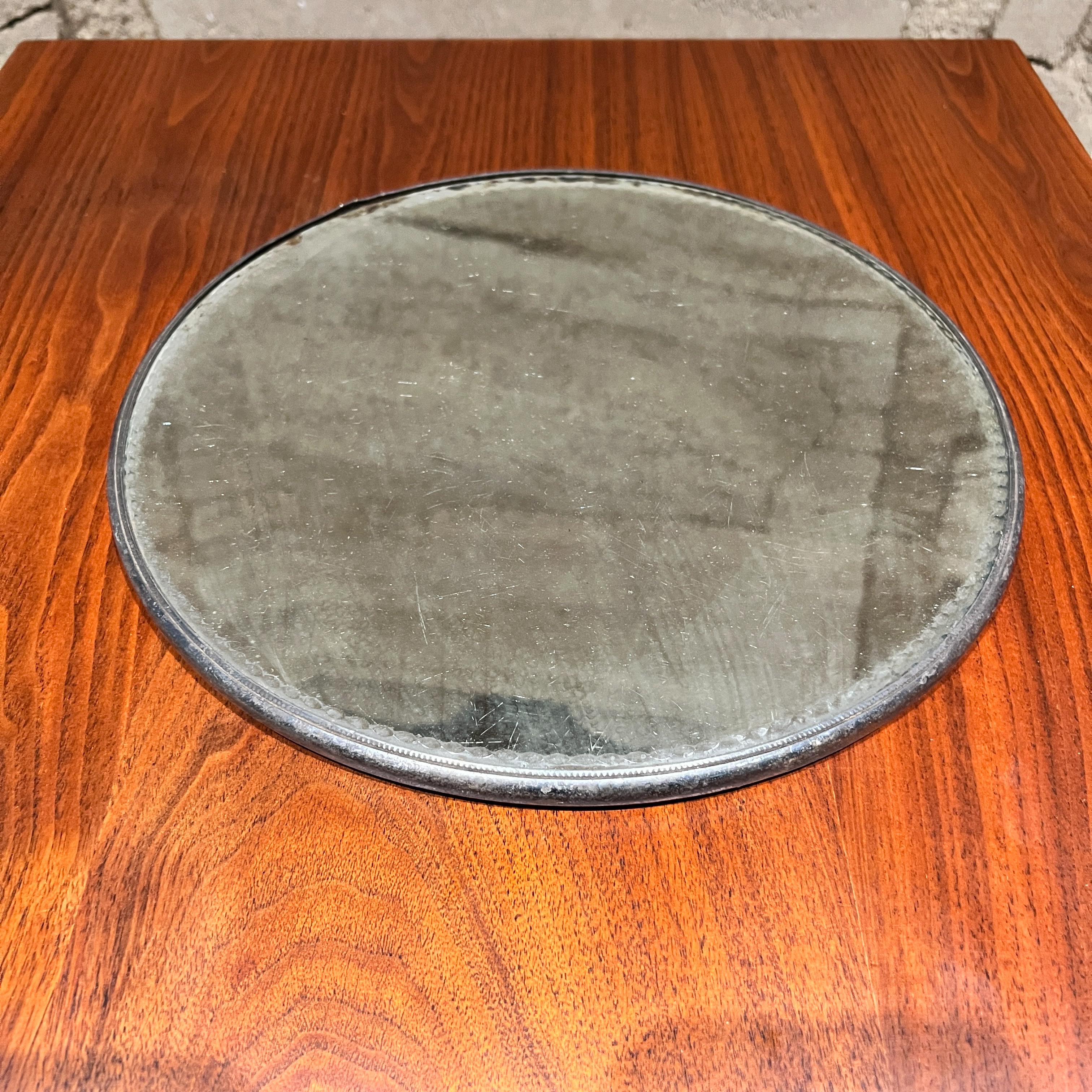 1900s Forbes Plata Bandeja Redonda Meseta Espejo Victoriano Estadounidense en venta