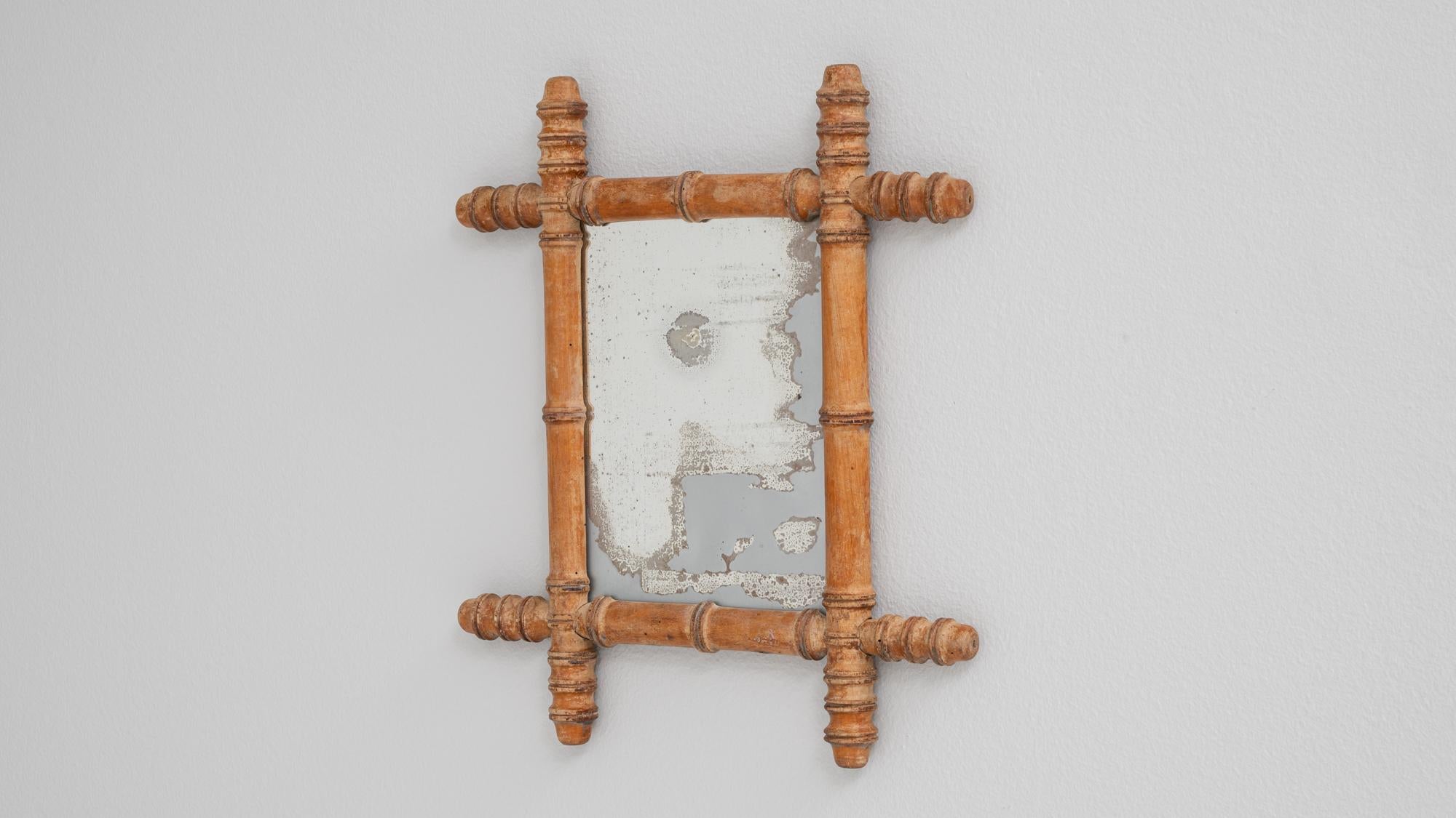 Specchio in finto bambù francese del 1900 in vendita 2