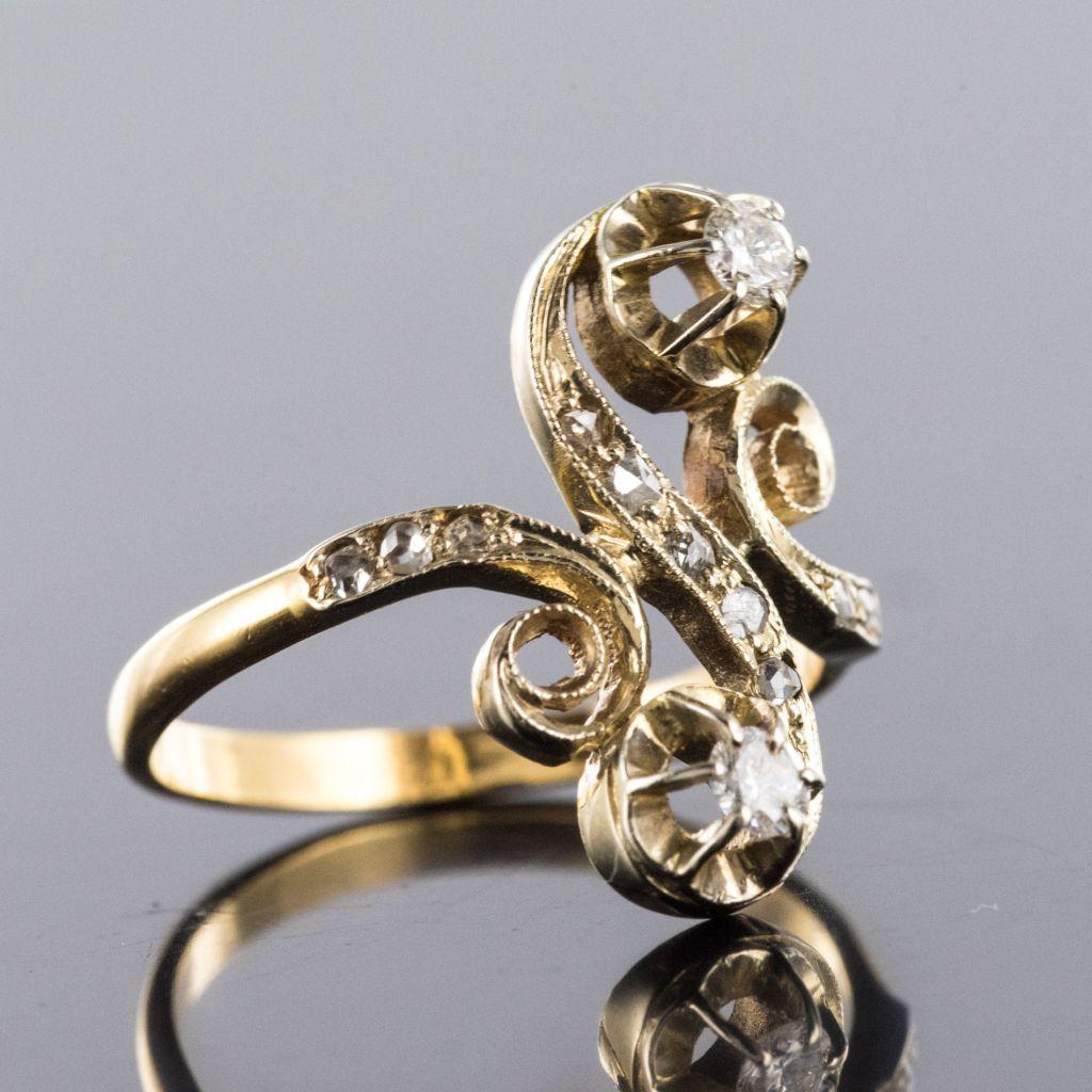 1900s French Art Nouveau Antique Diamond Two Gold S-Shaped Ring 1
