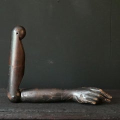1900s French Articulated Life-Size Mannequin's Arm in Painted and Plastered Wood