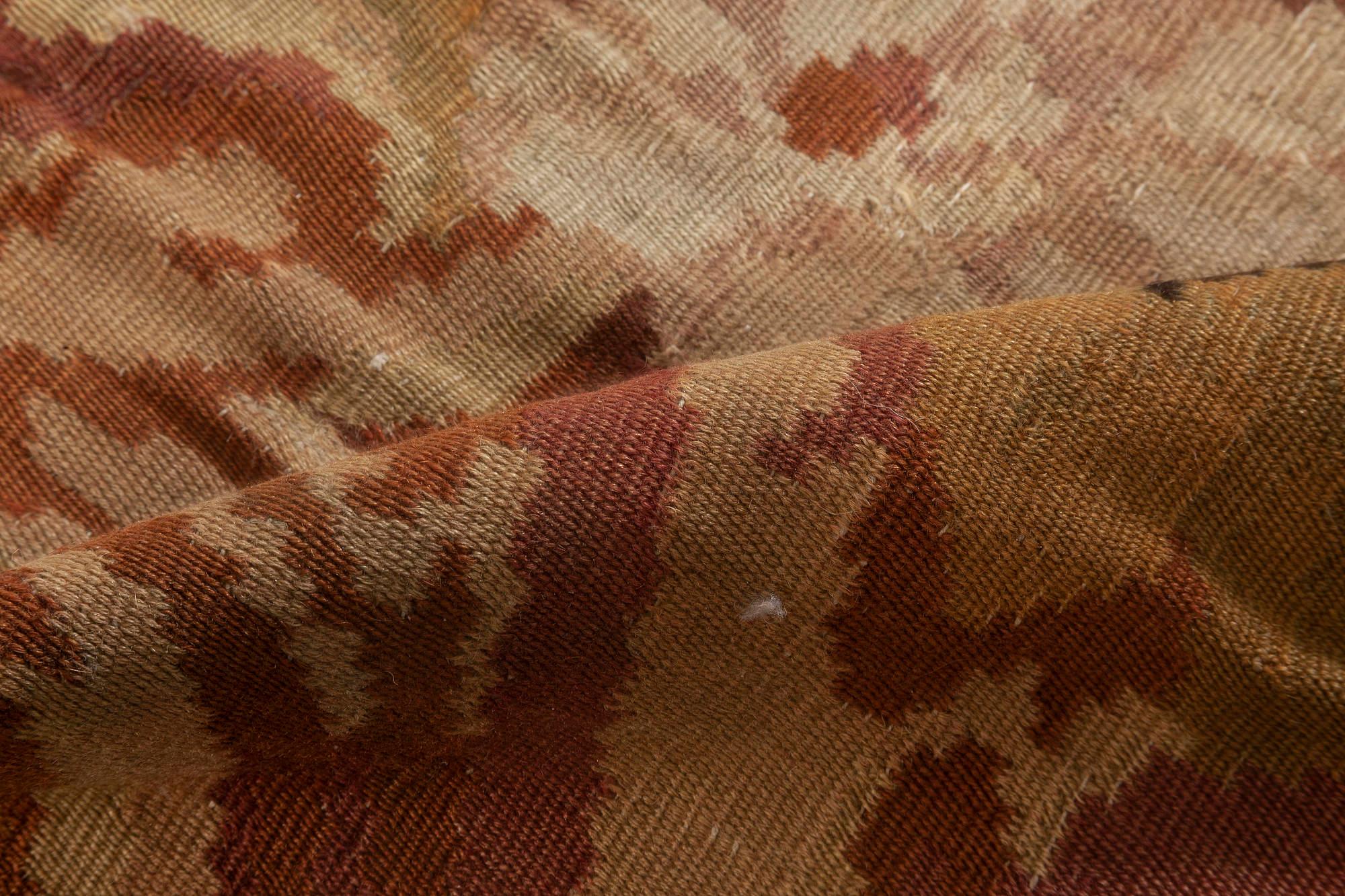 1900s Französisch Aubusson Floral Handmade Wolle Teppich
Größe: 6'3