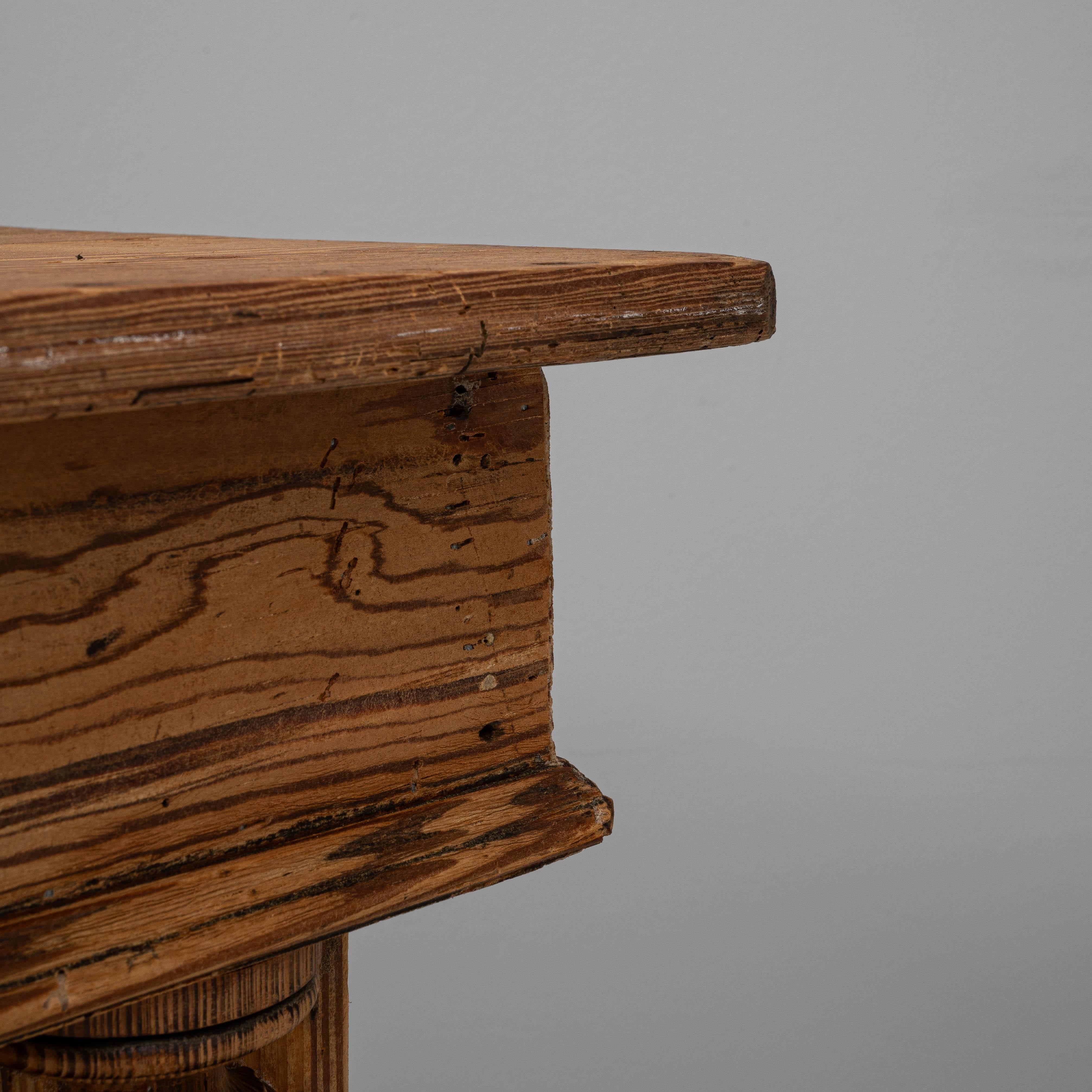 Mostrador de tienda de madera provincial belga francés de 1900 de Emile Lambot, Châtelet en venta 1