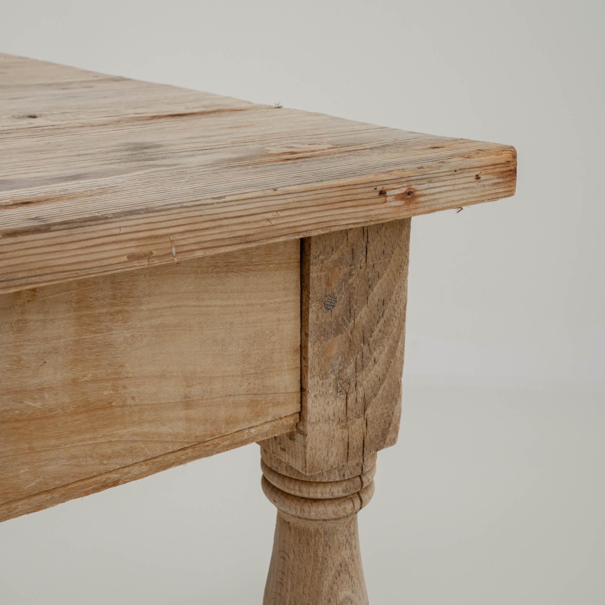1900s French Bleached Oak Dining Table 5