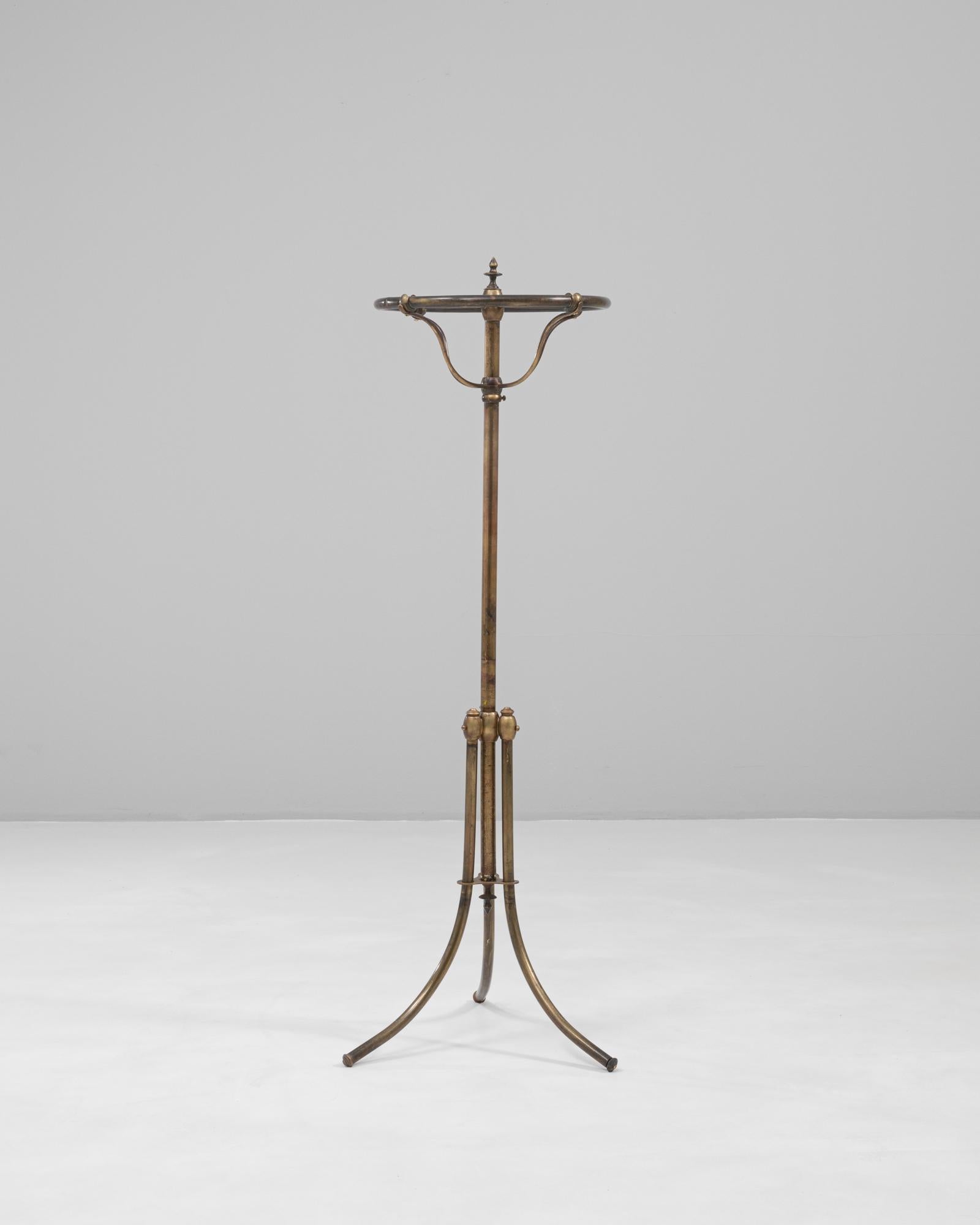 Ottone Appendiabiti da terra in ottone francese del 1900 in vendita