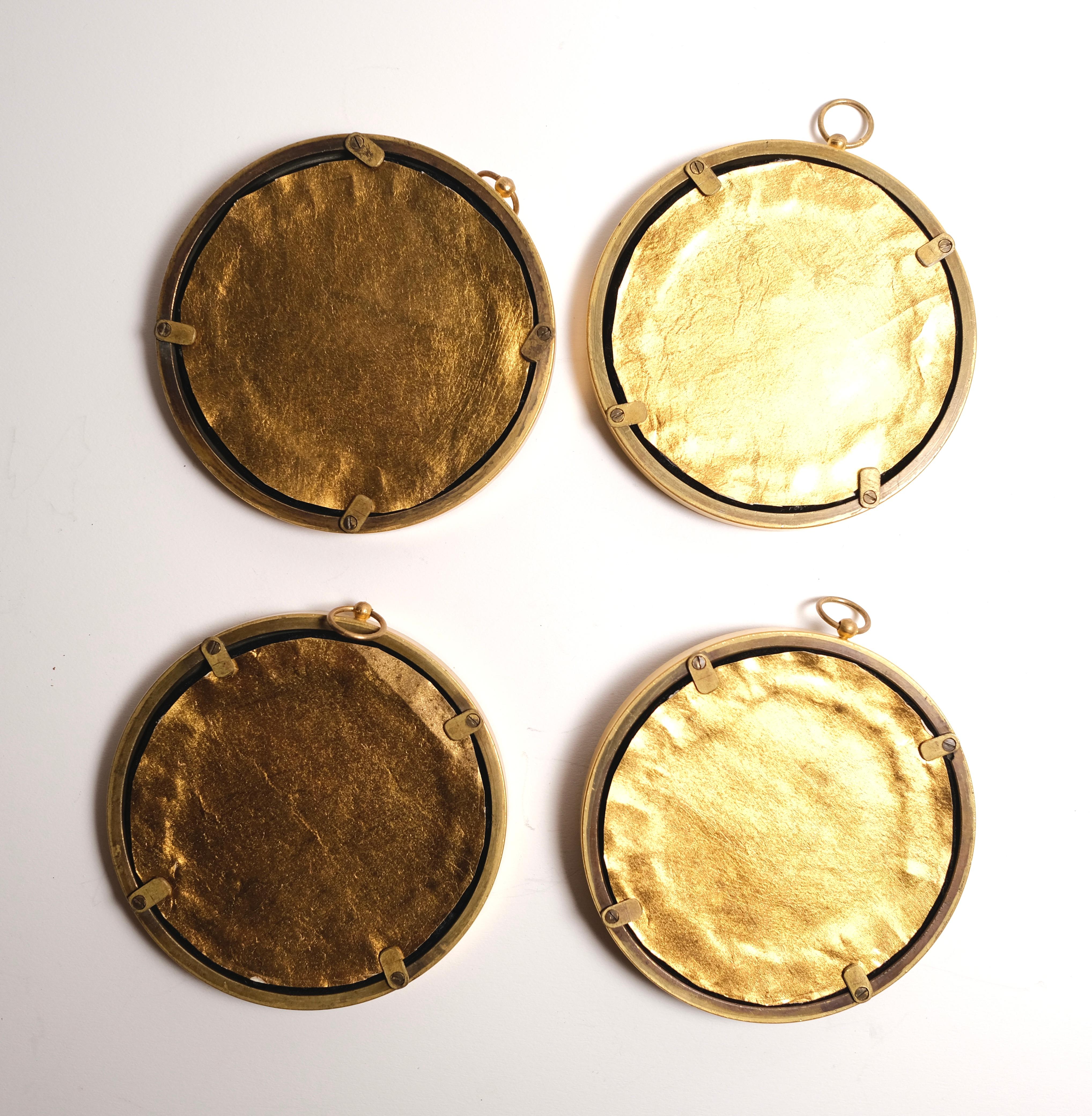 1900s French Bronze Medallions In Good Condition For Sale In Los Angeles, CA