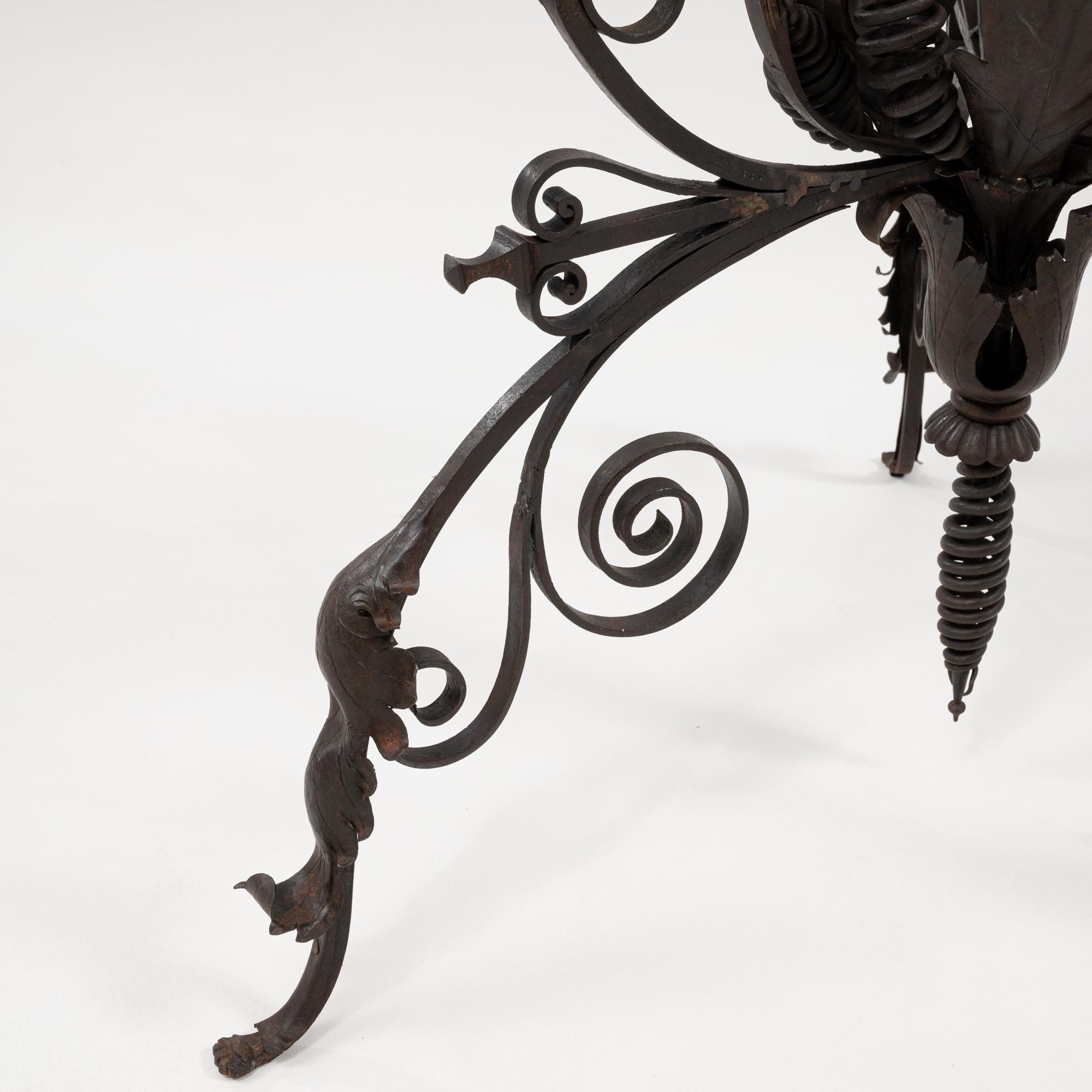 1900s French Cast Iron Side Table With Marble Top For Sale 5