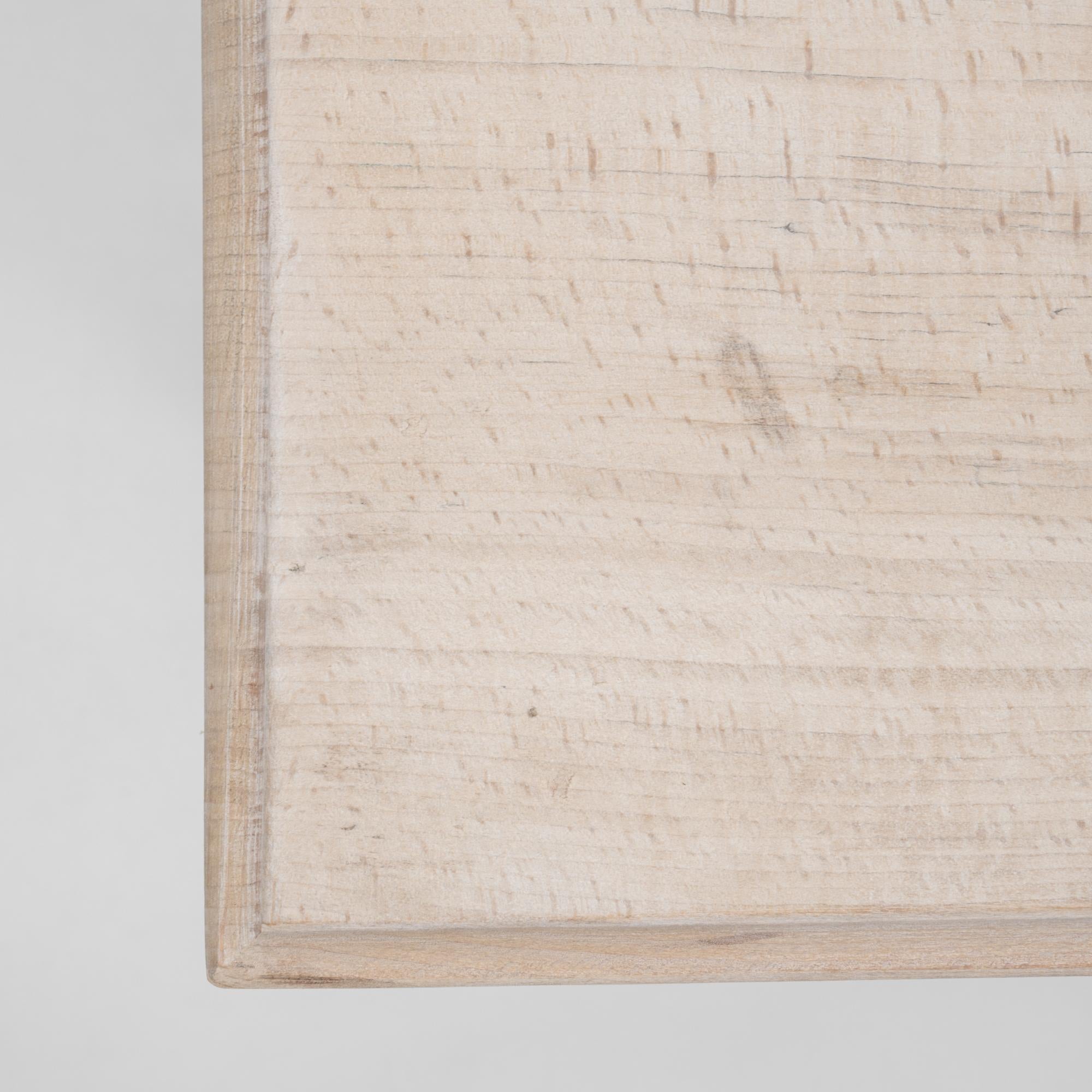 Table d'appoint française en fonte des années 1900 avec plateau en bois en vente 3
