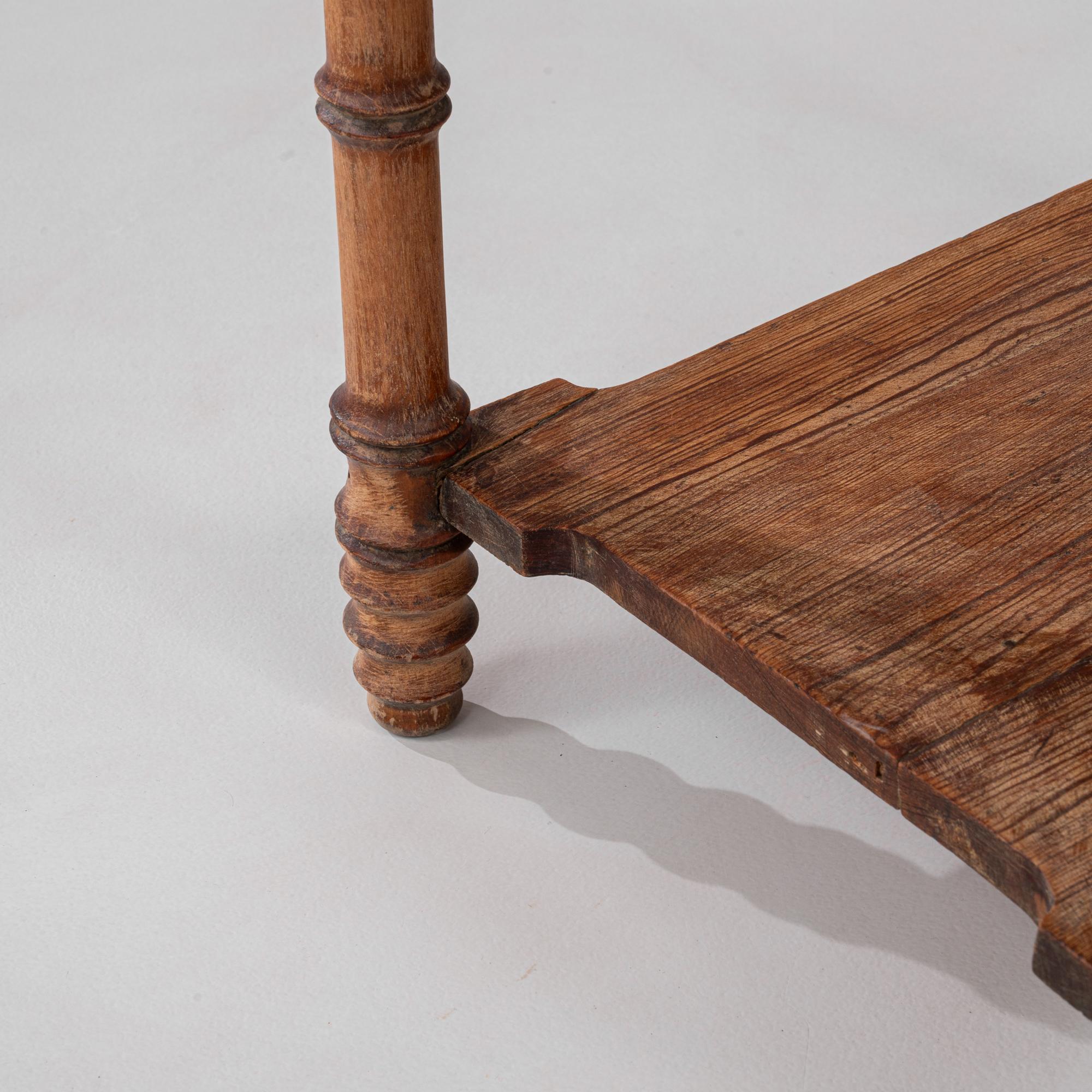 Mesilla de noche francesa de bambú sintético de 1900 con tapa de mármol en venta 6