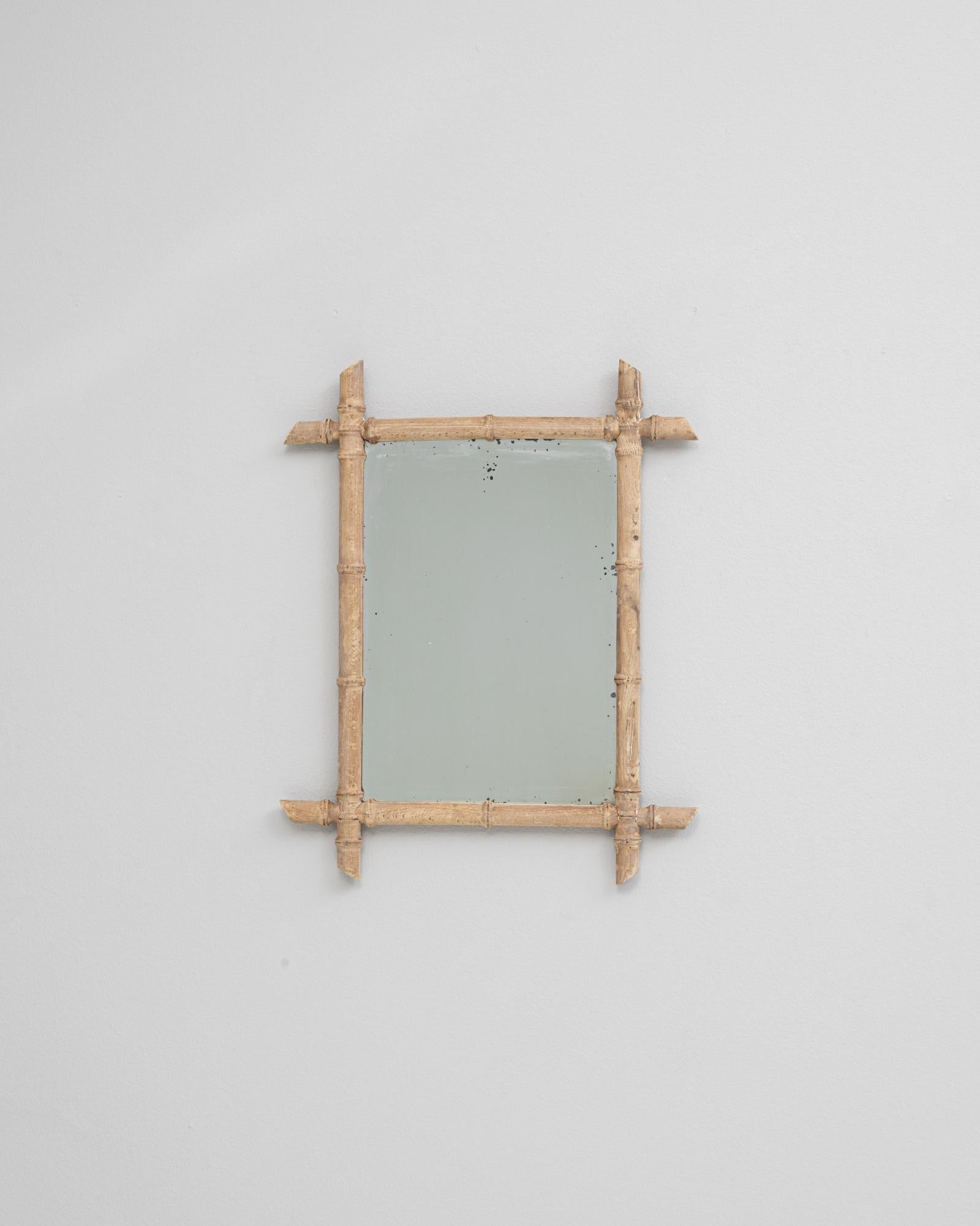 Espejo francés de bambú sintético de 1900 bambú de imitación en venta