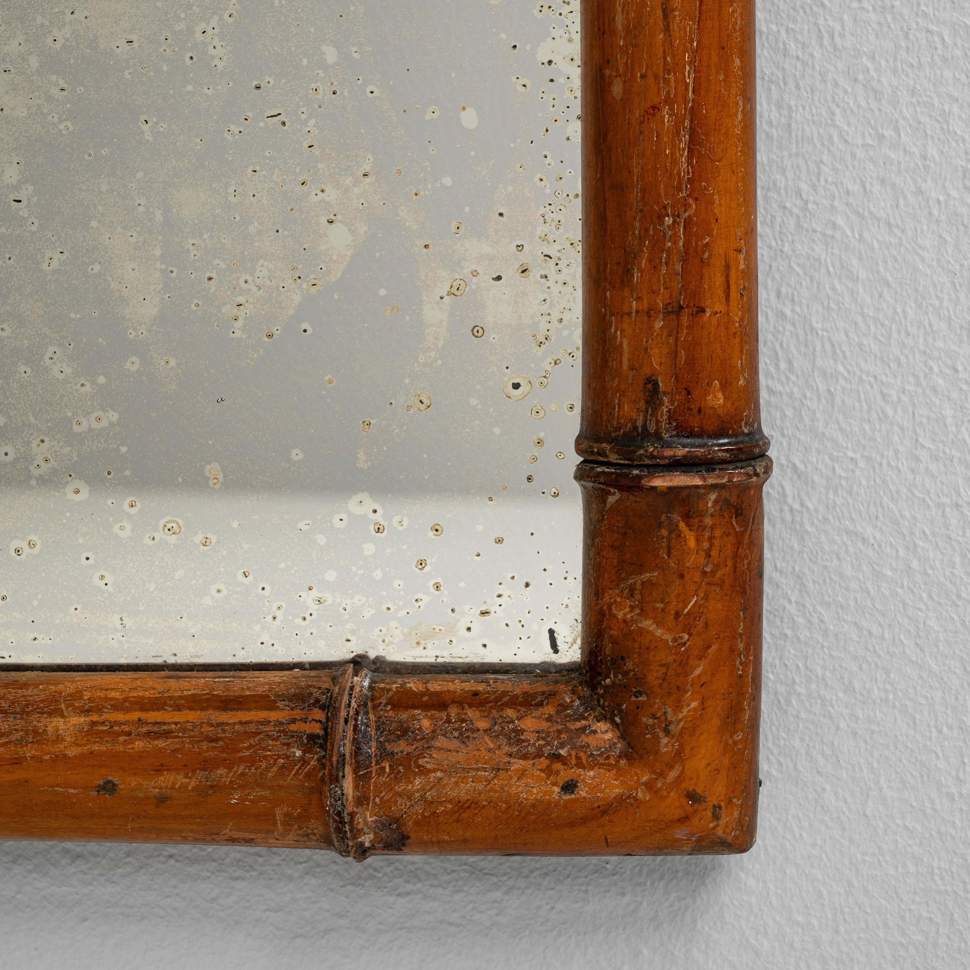 Espejo francés de bambú sintético de 1900 en venta 3