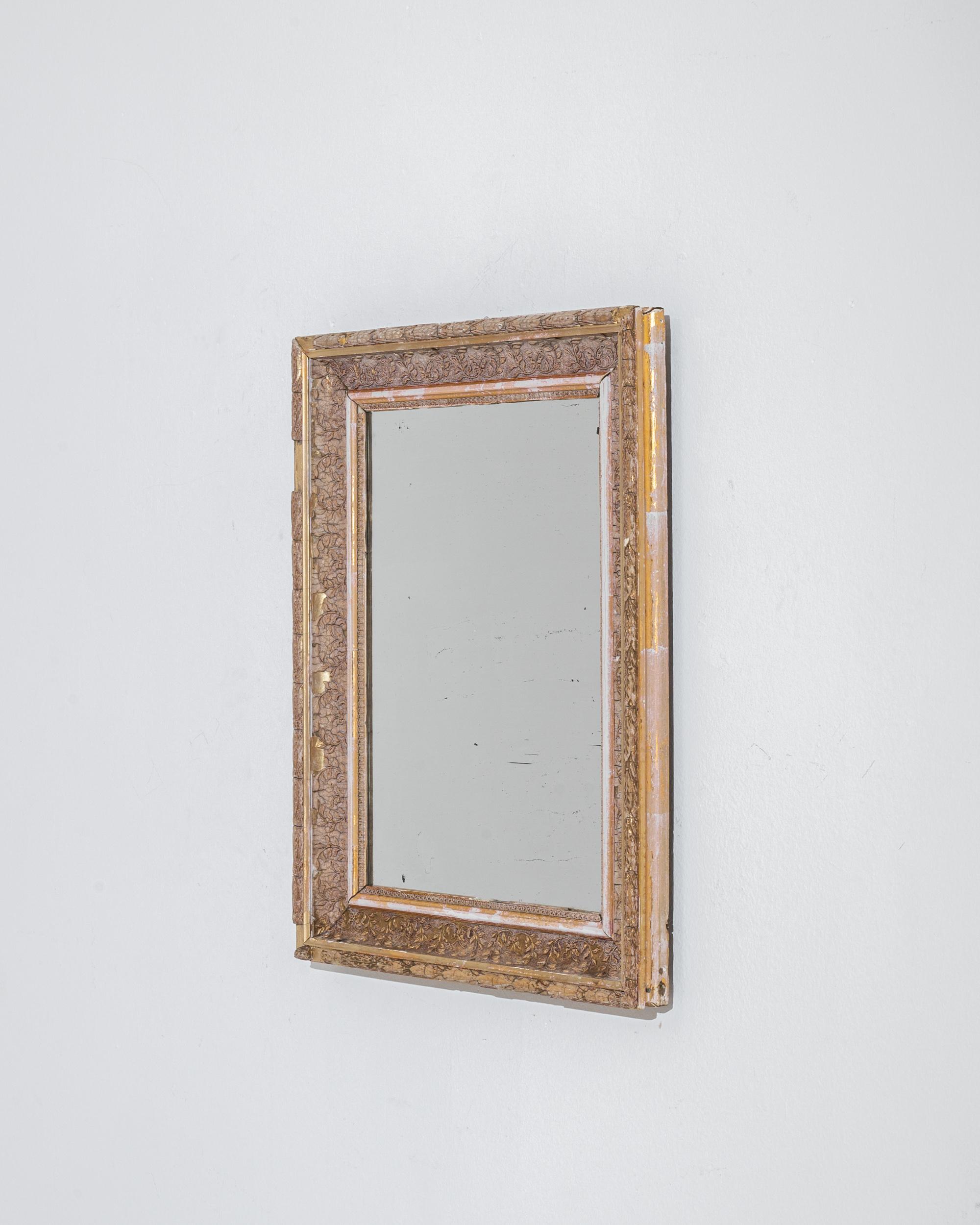 1900s French Gilded Wooden Mirror In Good Condition For Sale In High Point, NC