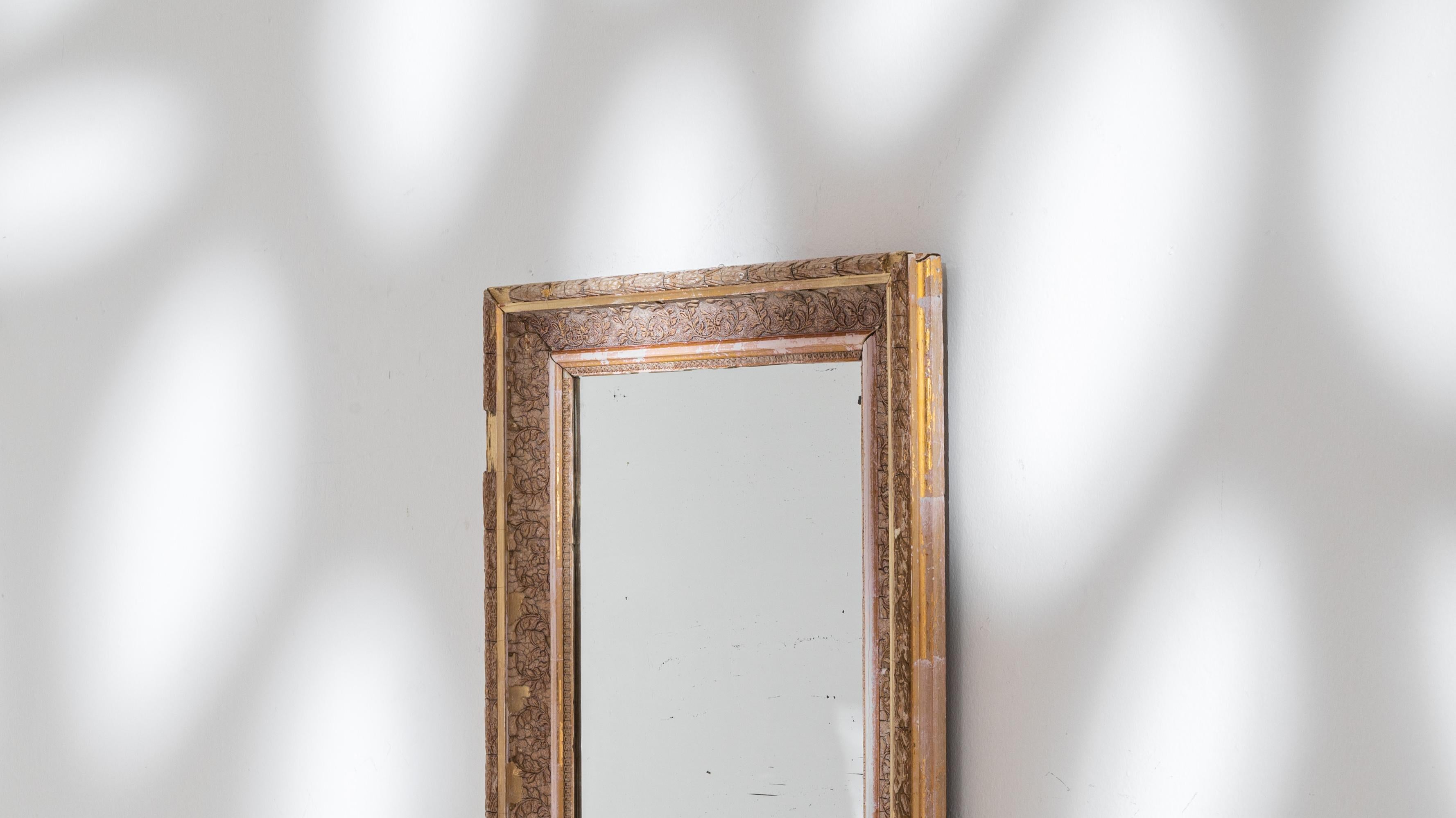 1900s French Gilded Wooden Mirror For Sale 3