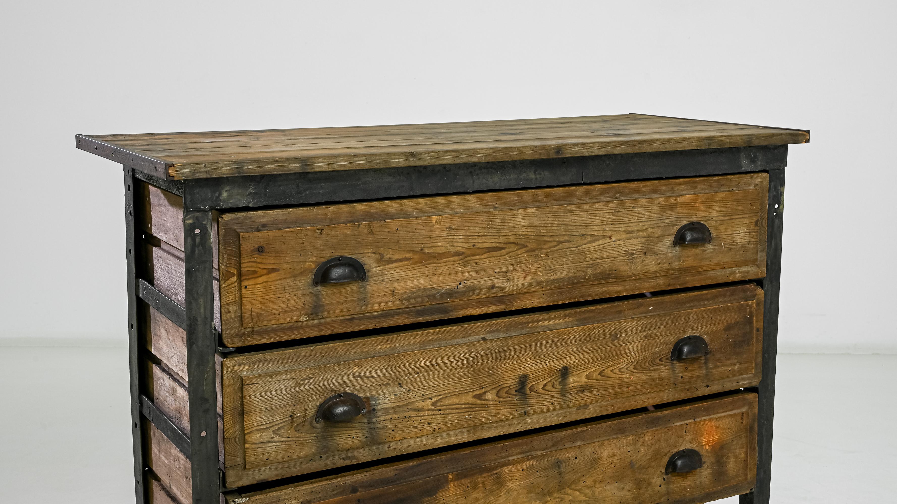 1900s French Industrial Drawer Chest 4