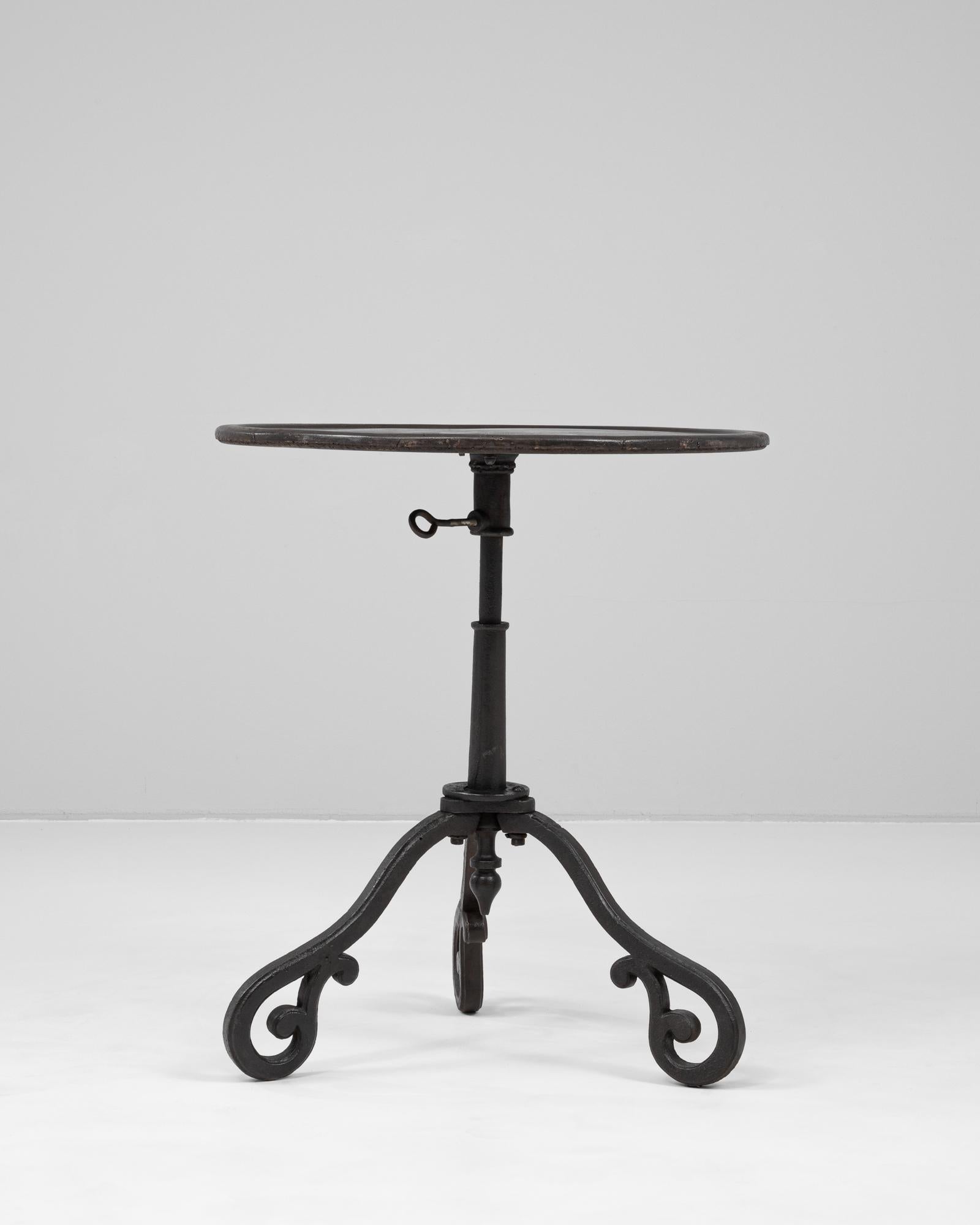 1900s French Iron Side Table For Sale 1