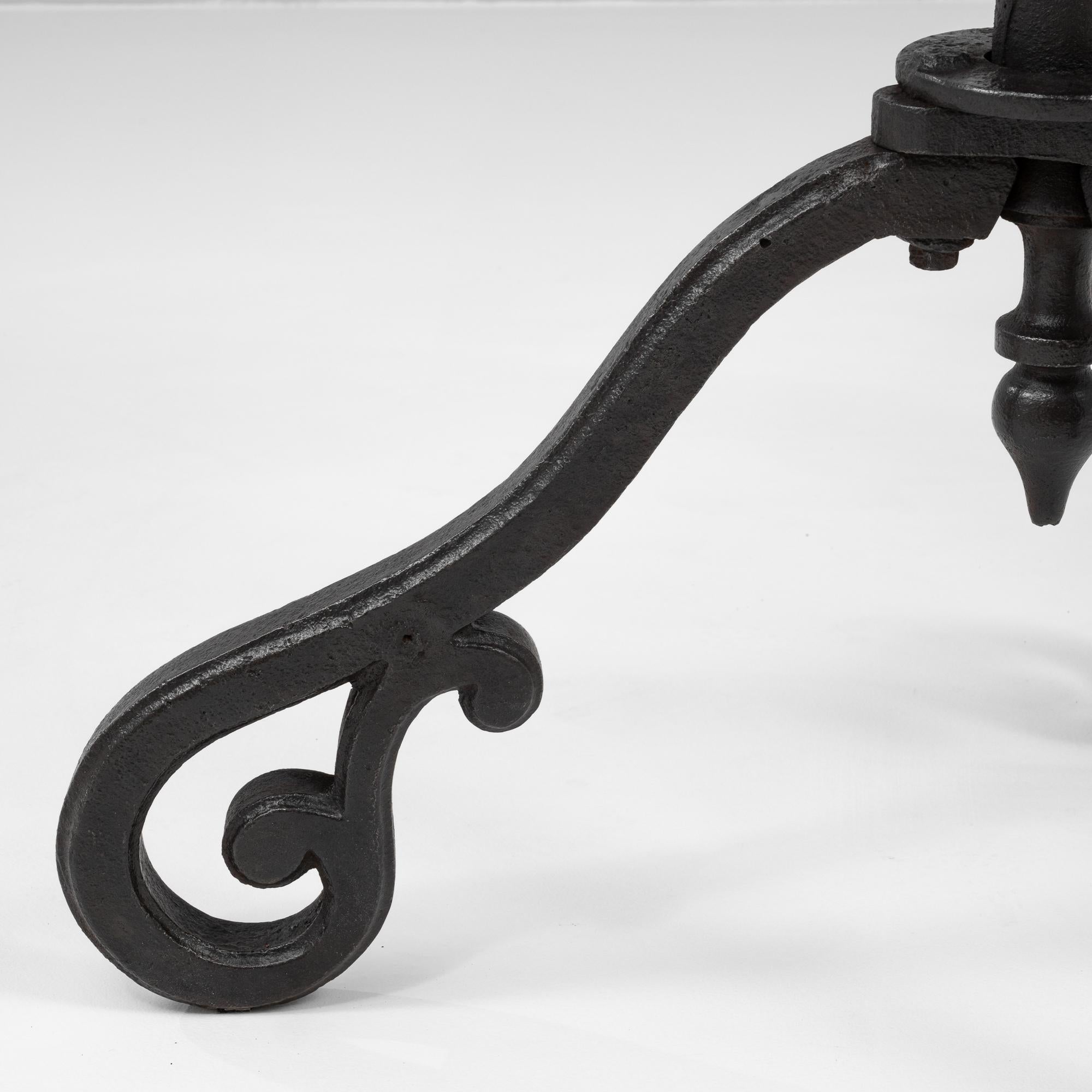 1900s French Iron Side Table For Sale 5