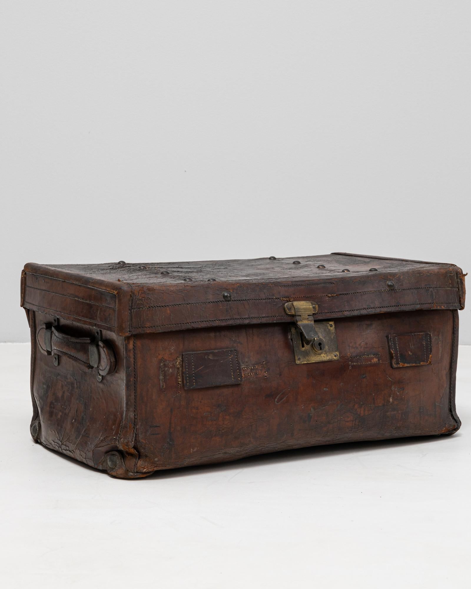 Valigia francese in pelle degli anni '1900 in vendita 2