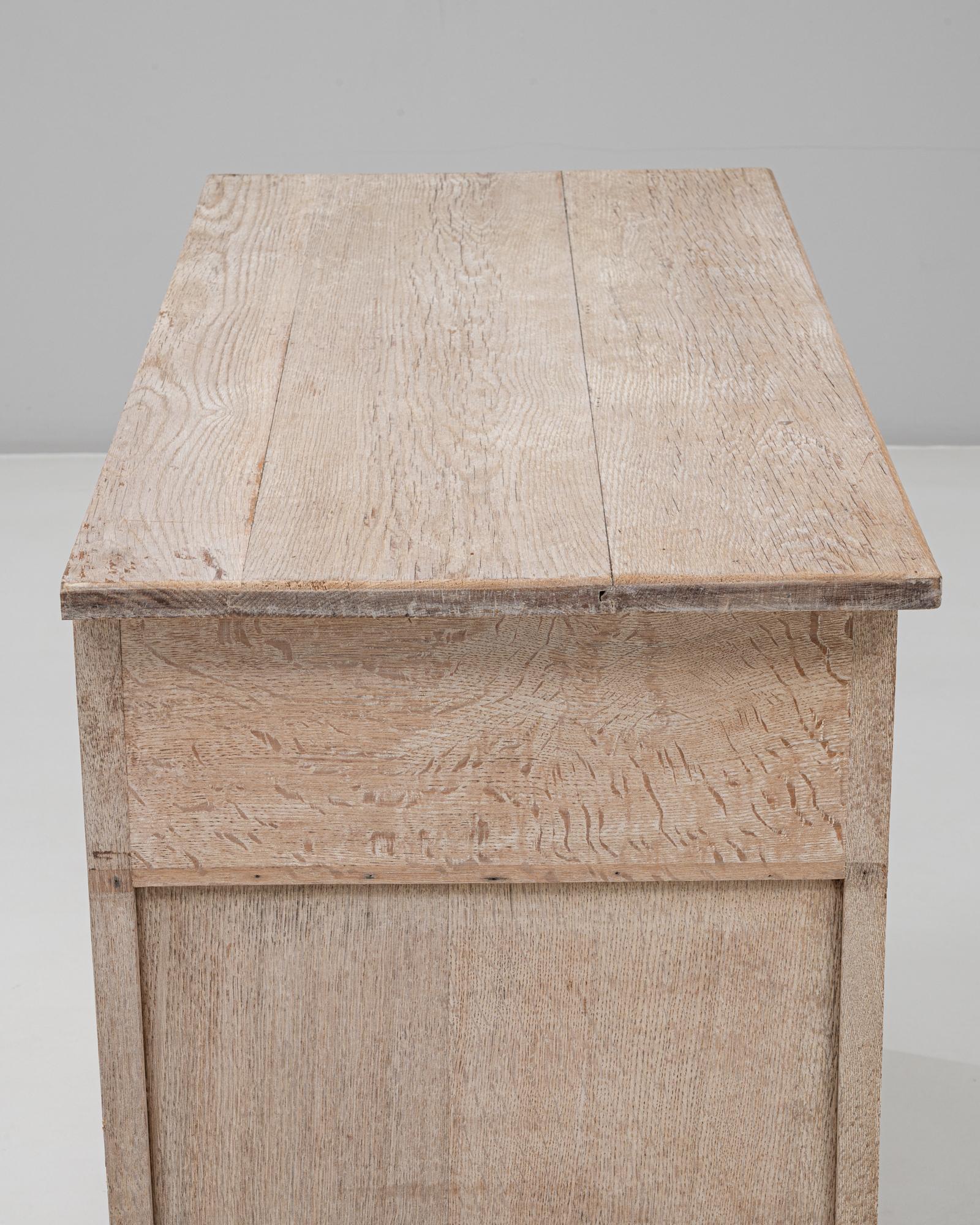 1900s French Louis XVI Oak Chest of Drawers For Sale 10