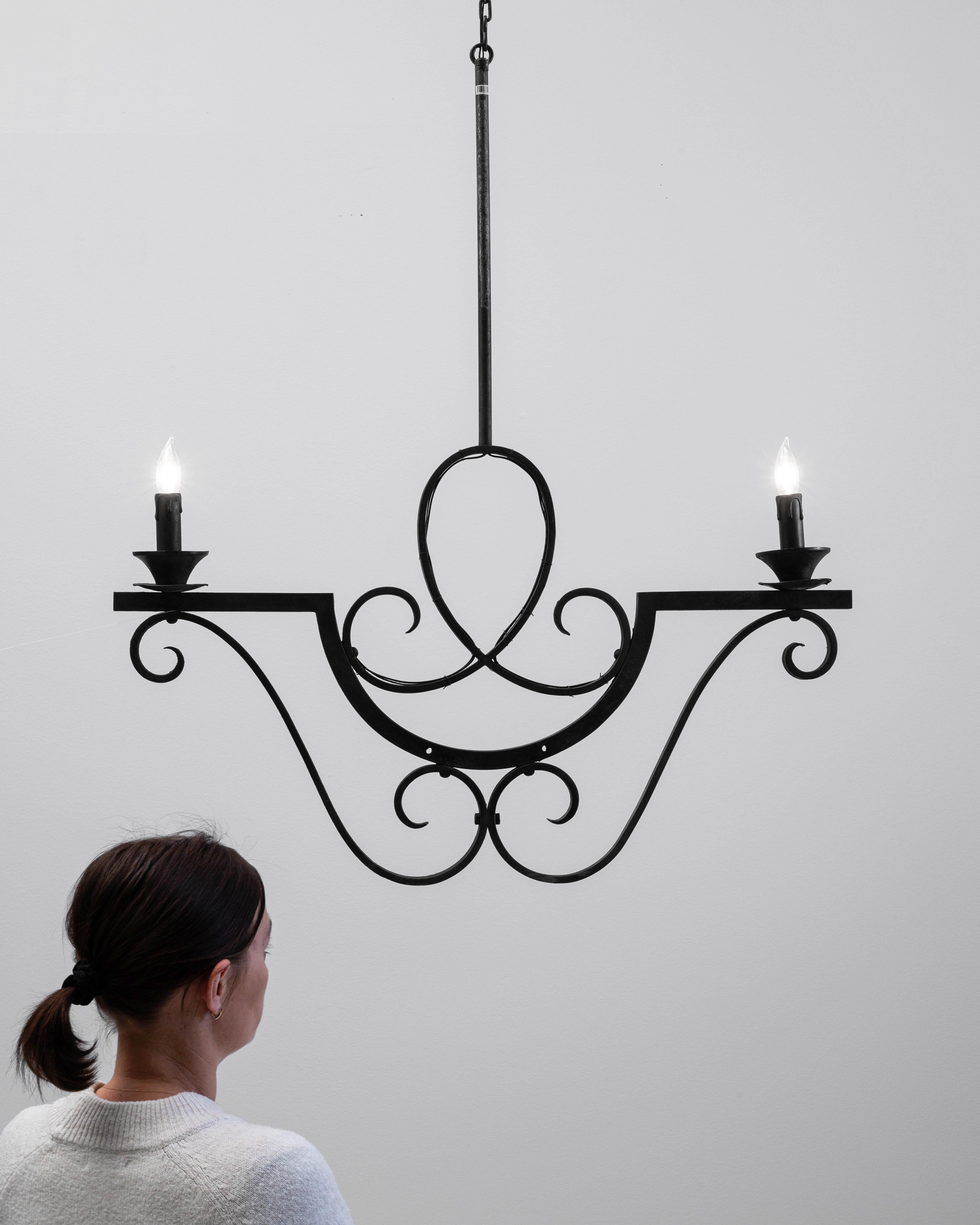 Metallo Lampadario francese in metallo del 1900 in vendita