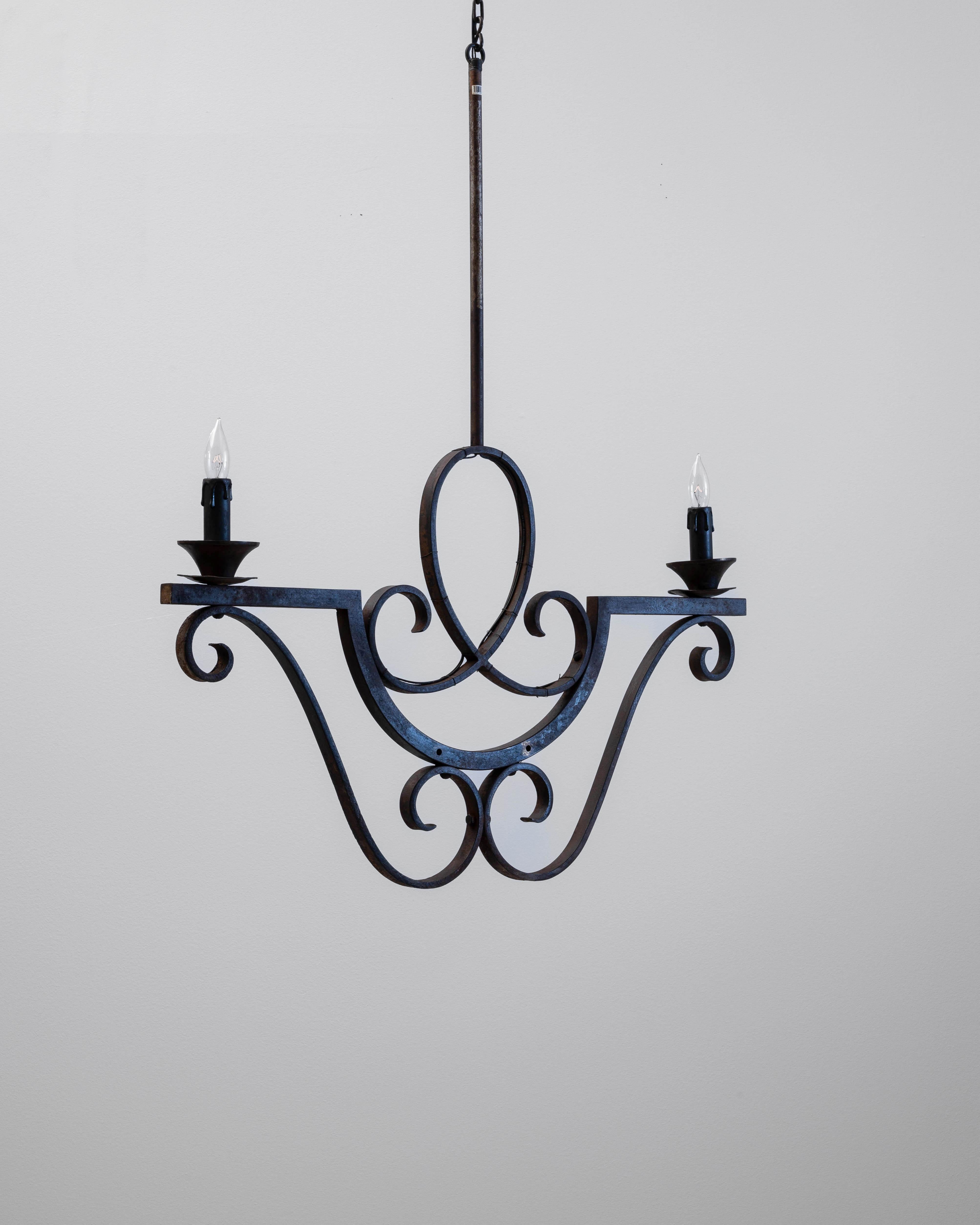 Lampadario francese in metallo del 1900 in vendita 2