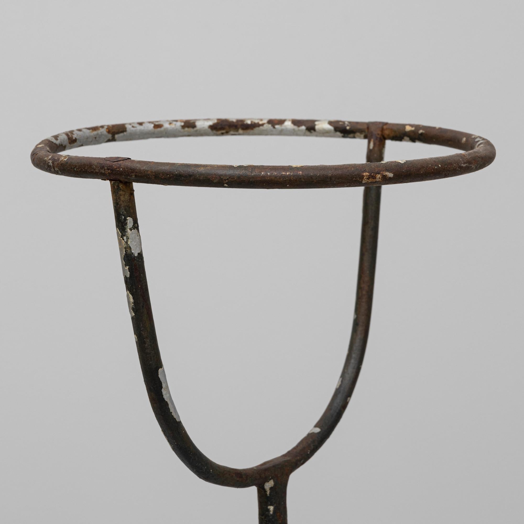 1900er Jahre Französisch Metall Eiskübel Stand im Angebot 4