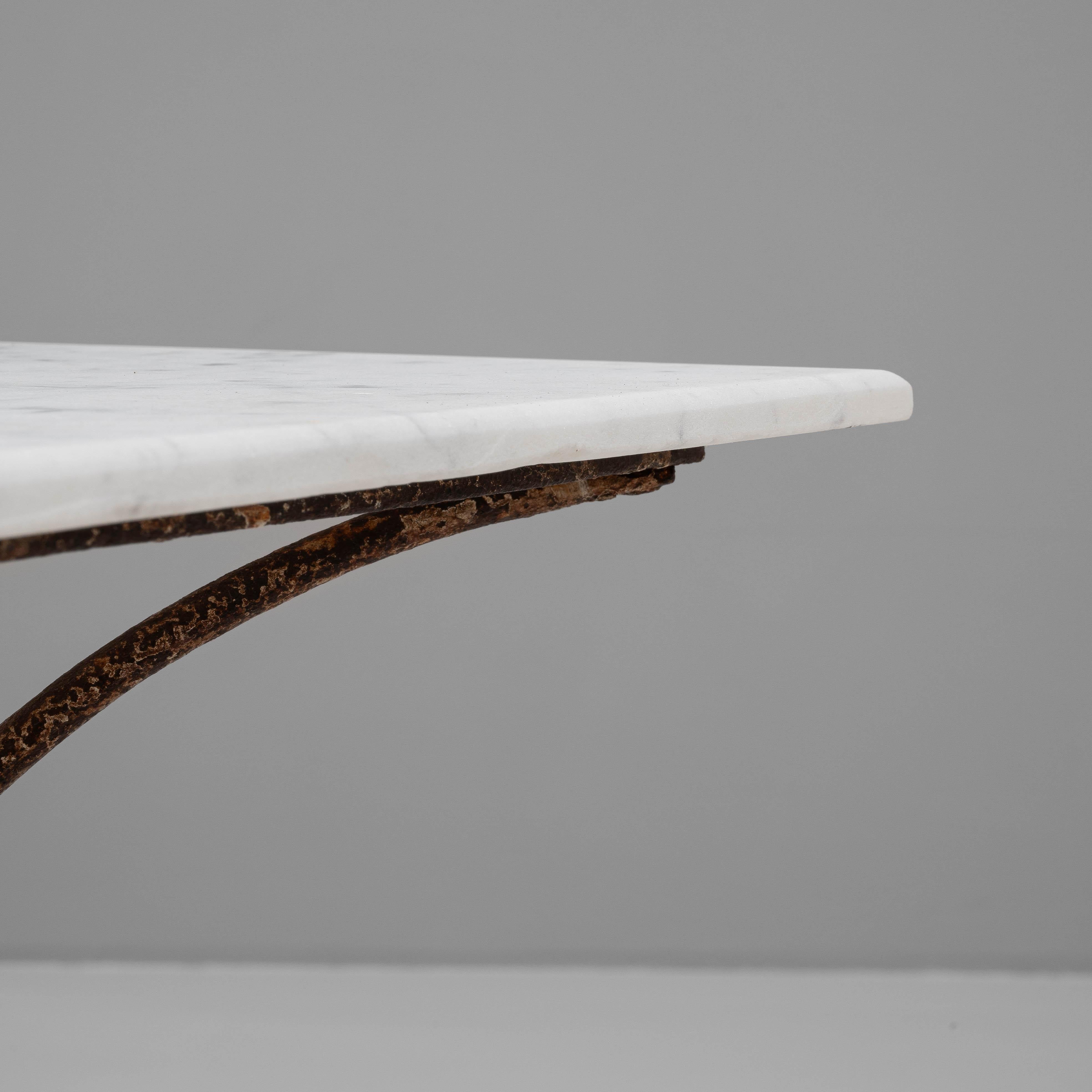1900s French Metal Table With Marble Top For Sale 4