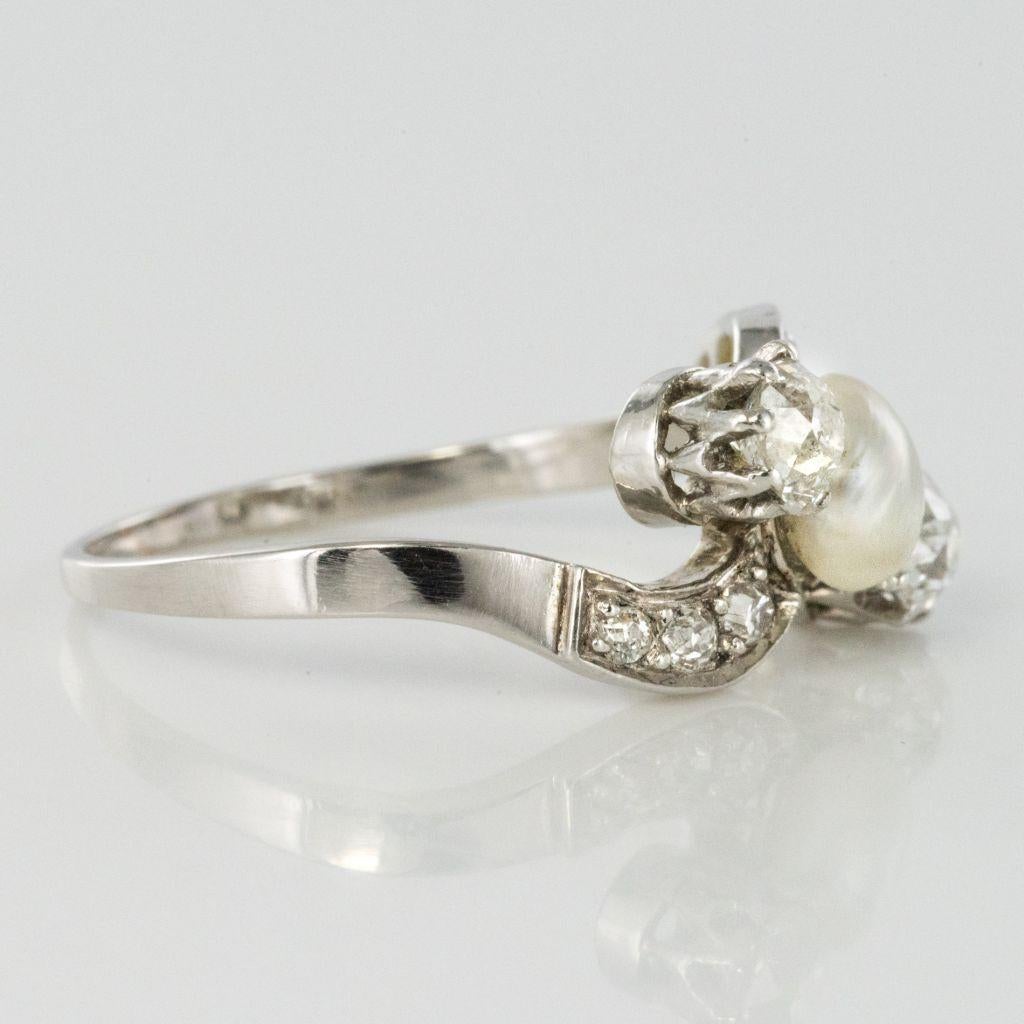 1900er Französisch natürliche Perle Diamanten 18 Karat Gold Ring im Angebot 6