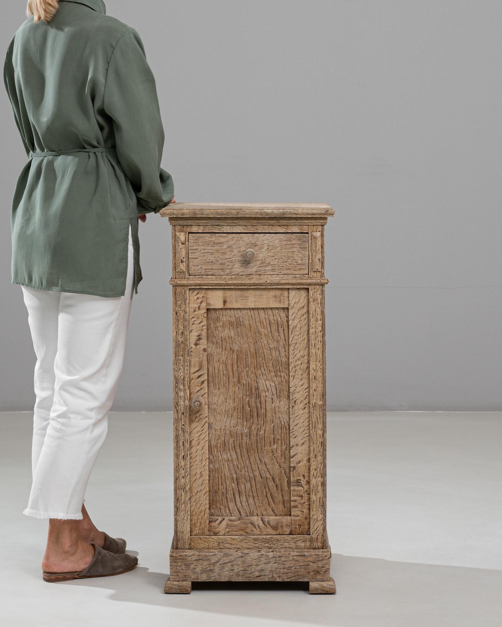 1900s French Oak Bedside Table With Drawer For Sale 4