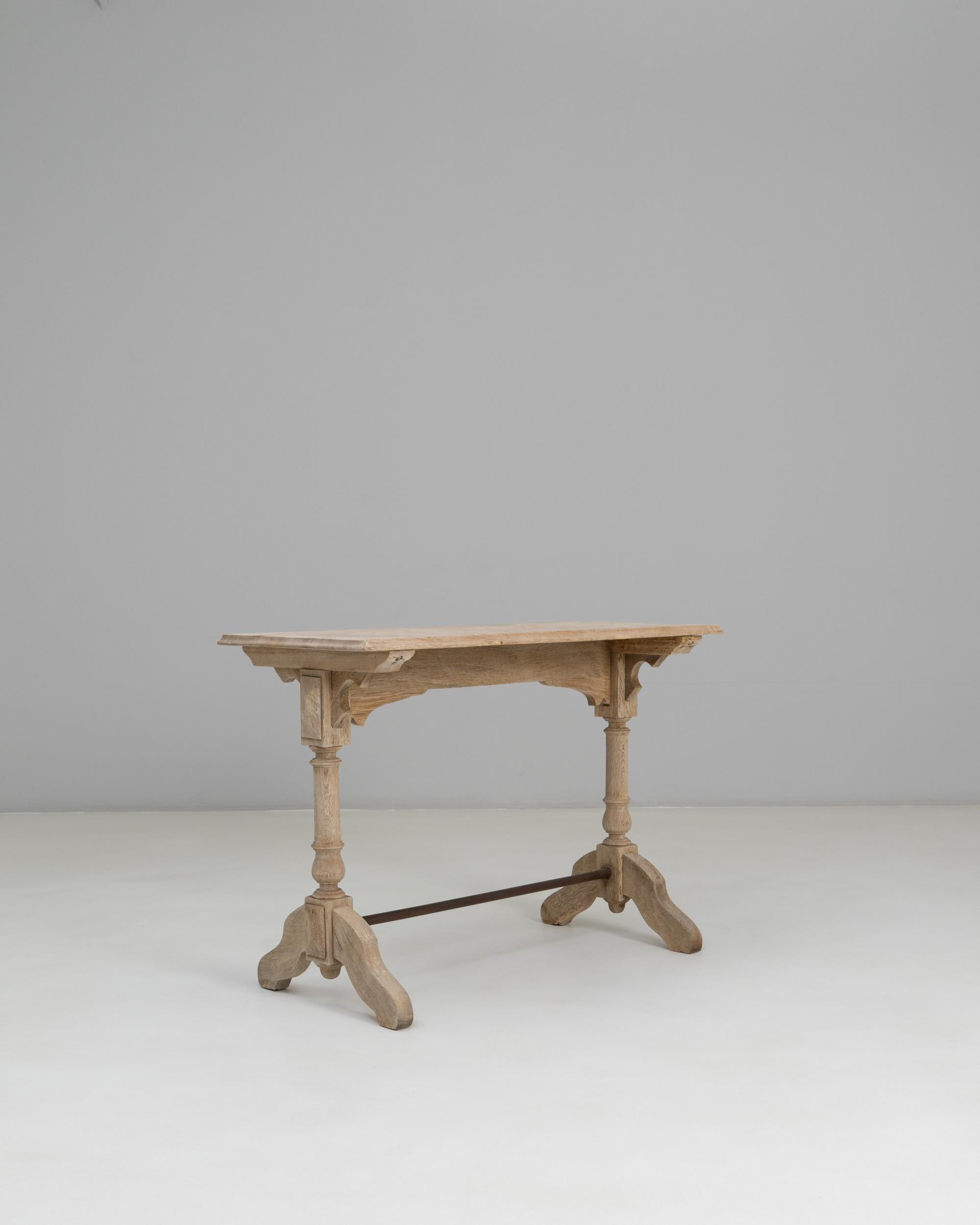 1900s French Oak Bistro Table For Sale 3