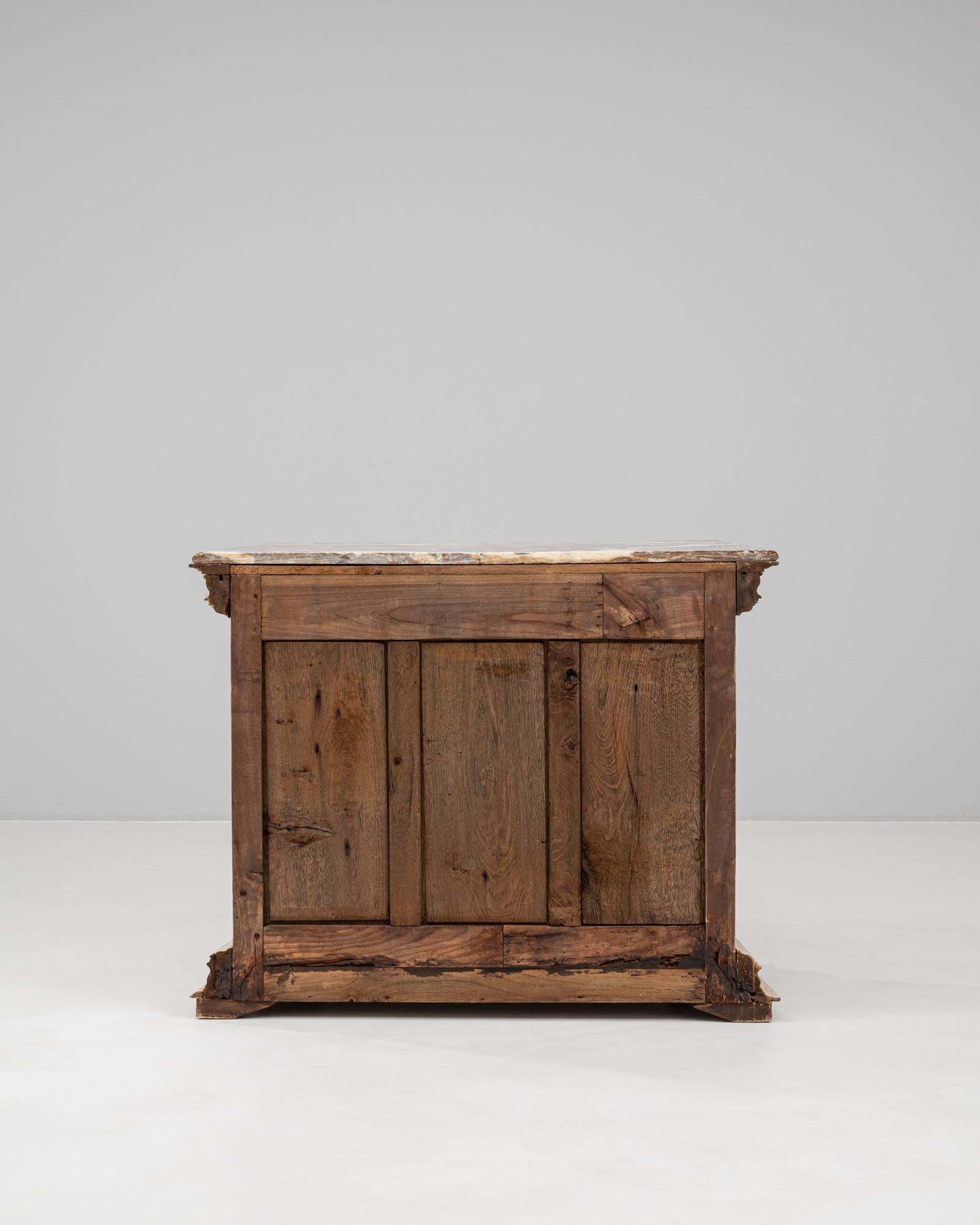 1900s French Oak Buffet With Marble Top en venta 6