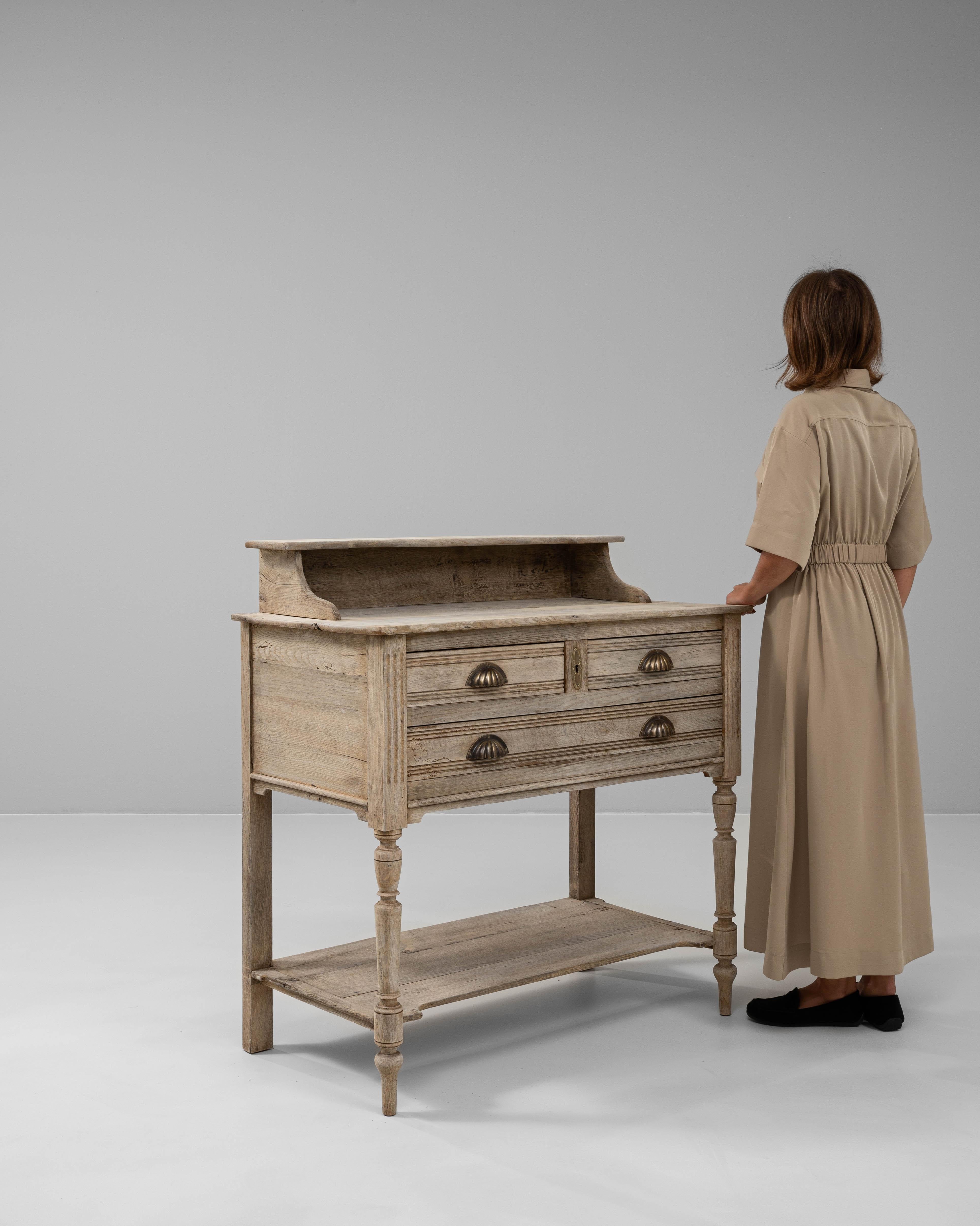 1900s French Oak Desk For Sale 3