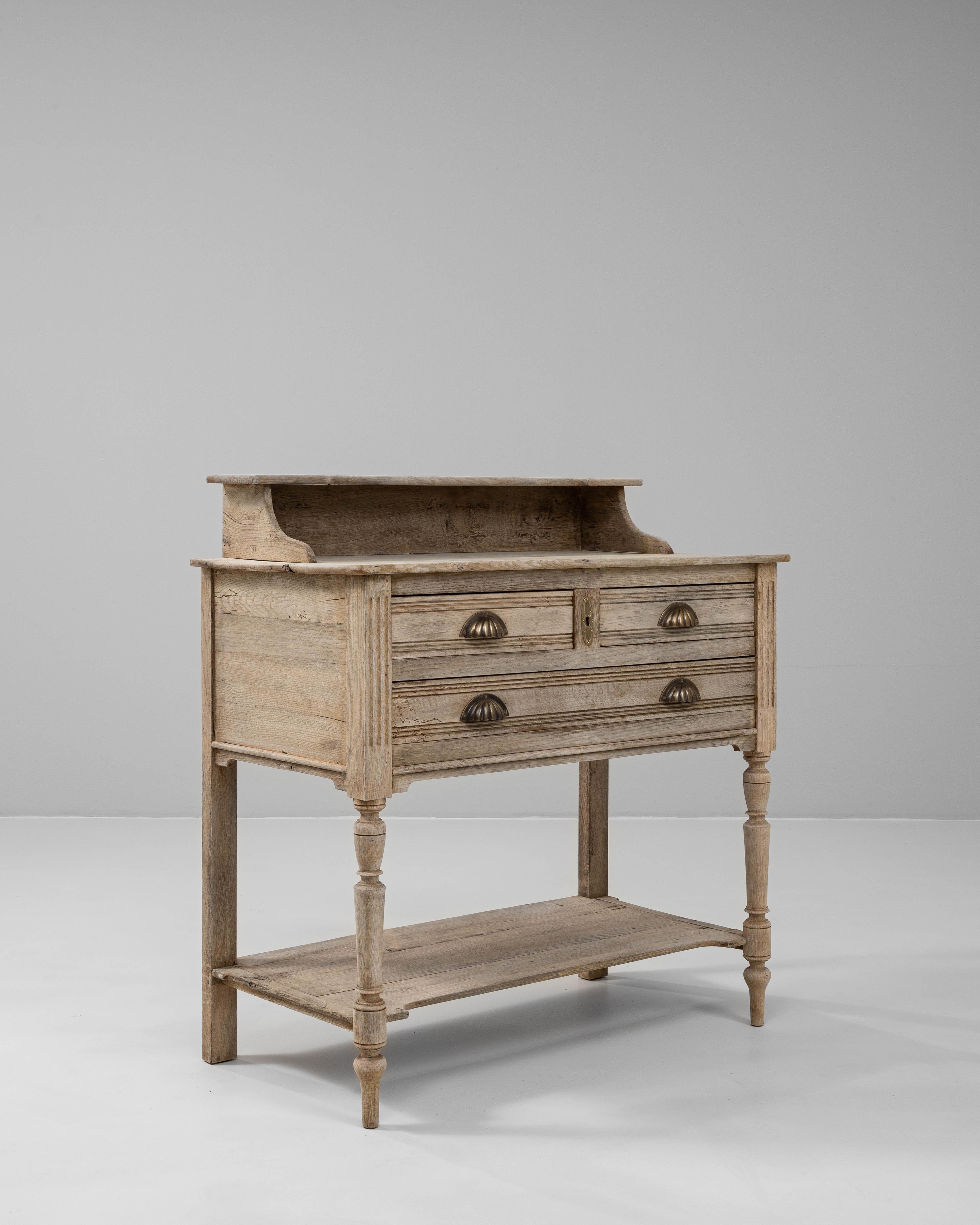 1900s French Oak Desk For Sale 4